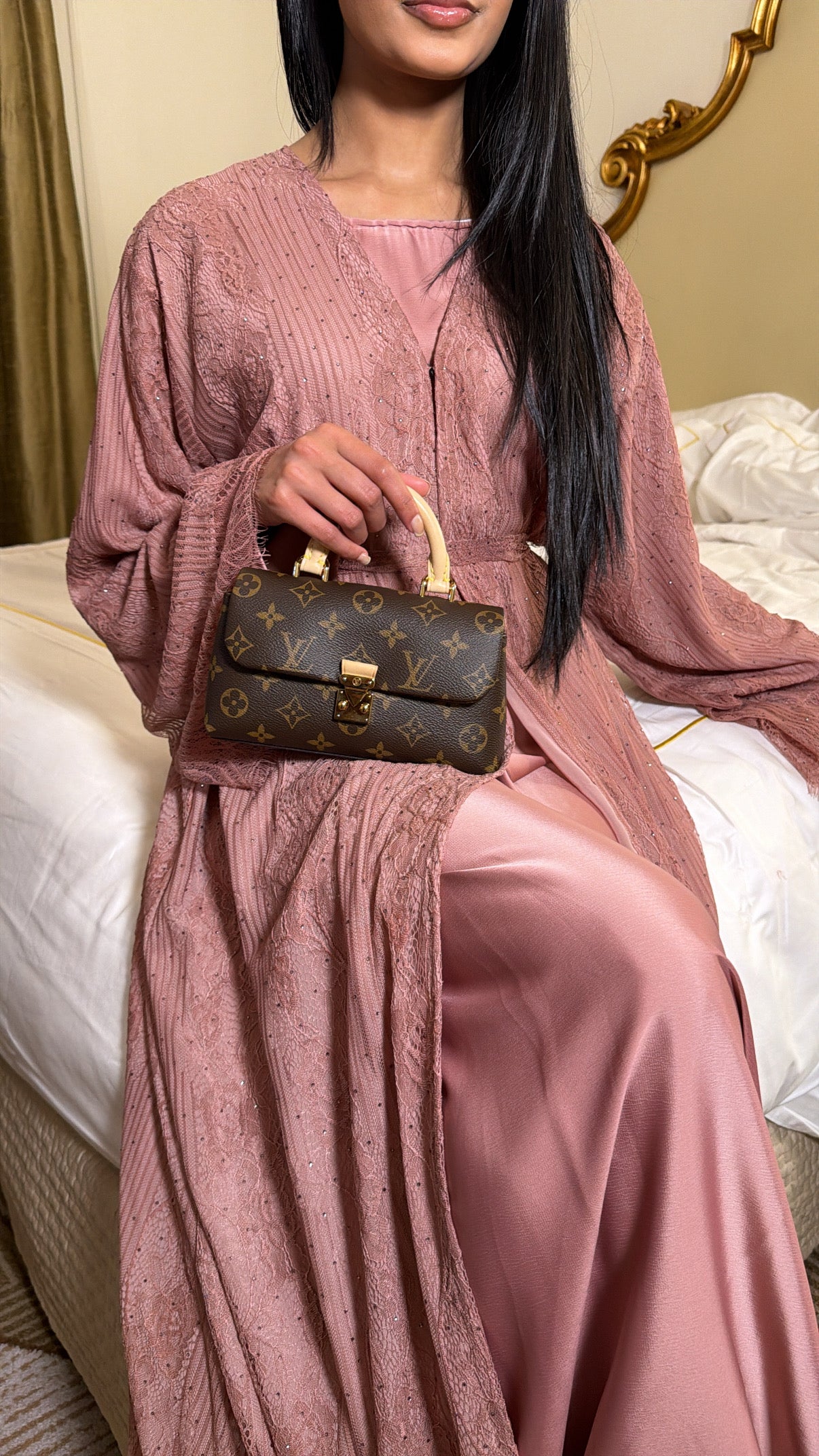 Hana (هناء) Mauve