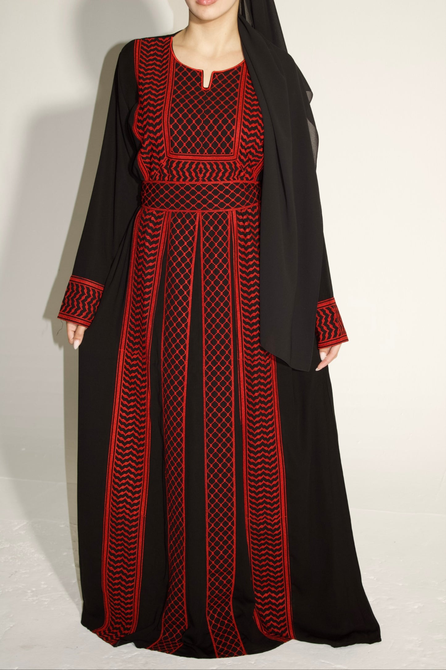 Palestinian Thobe