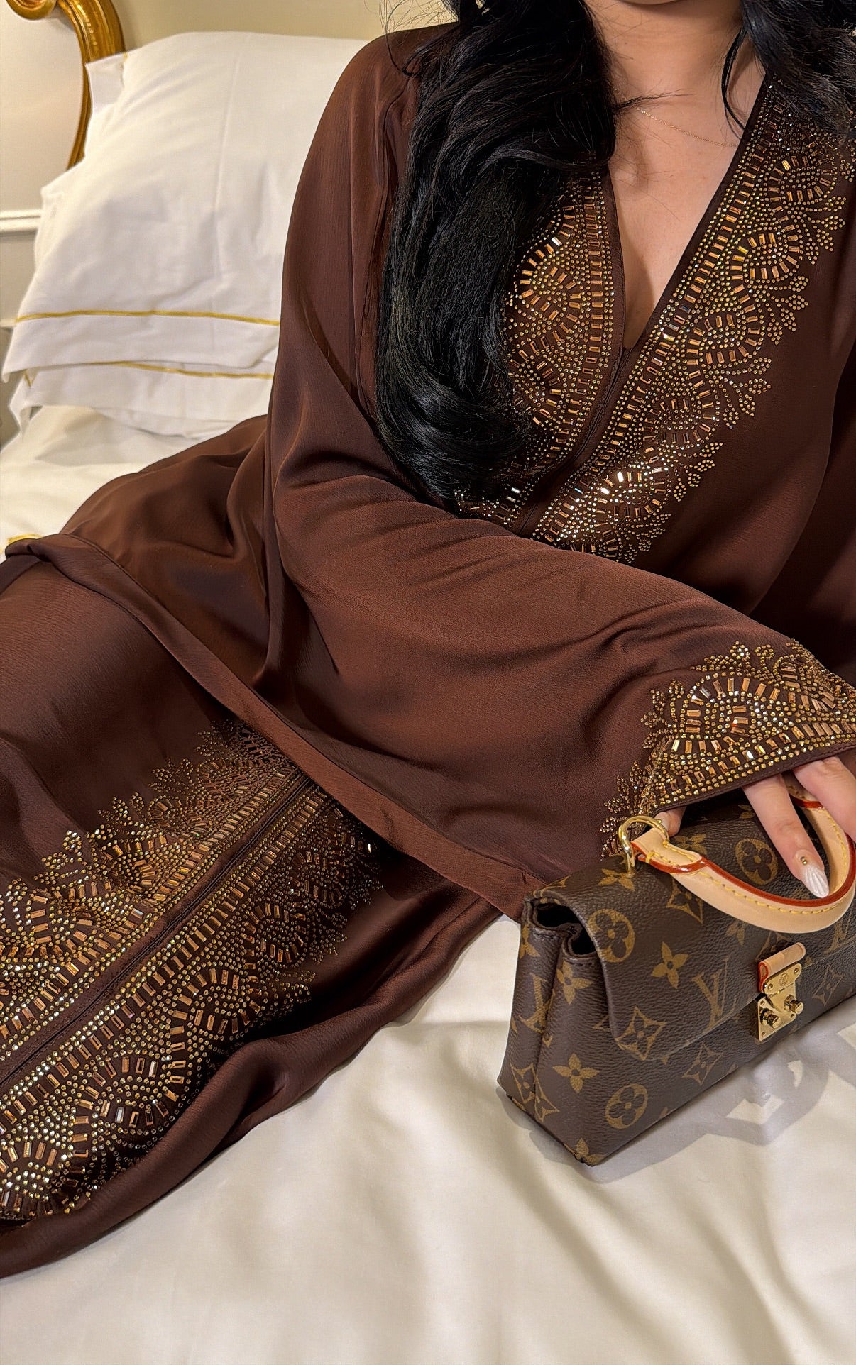 Zareen (زرين) Light Brown