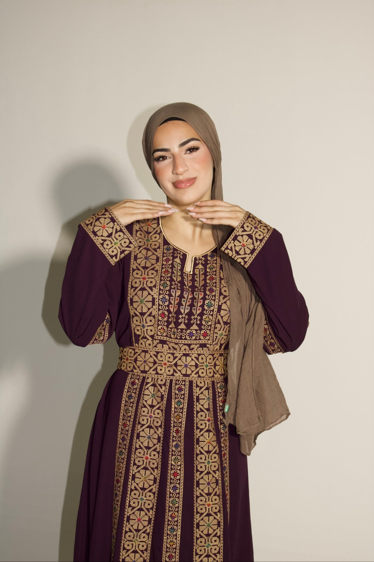 Palestinian Thobe