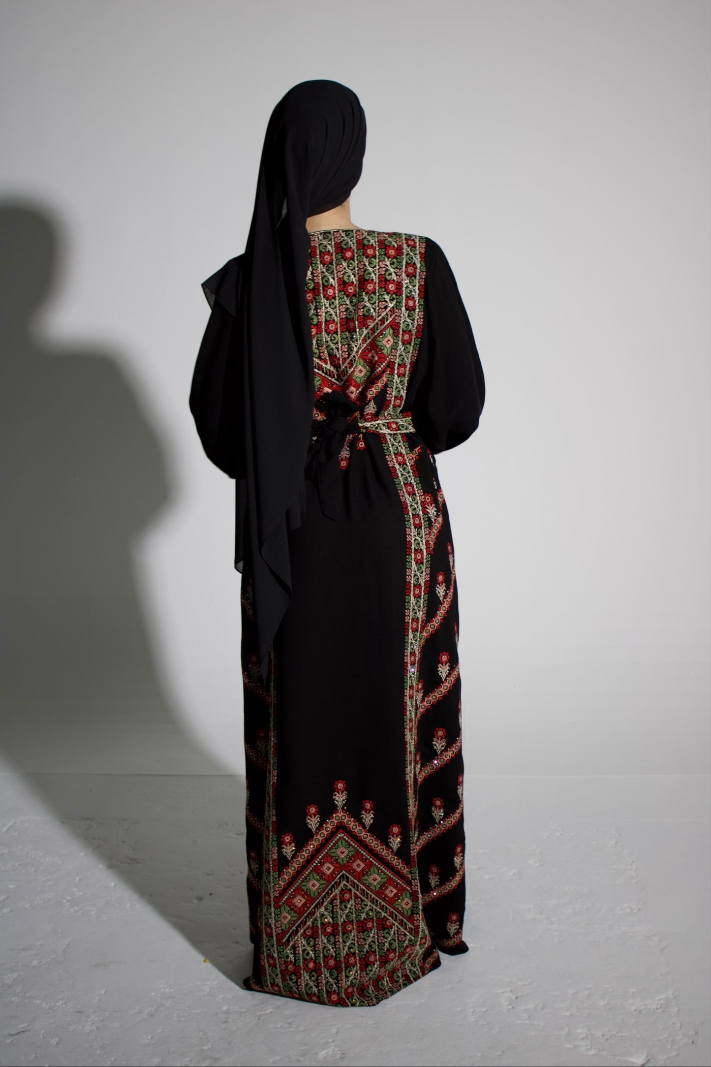 Palestinian Thobe
