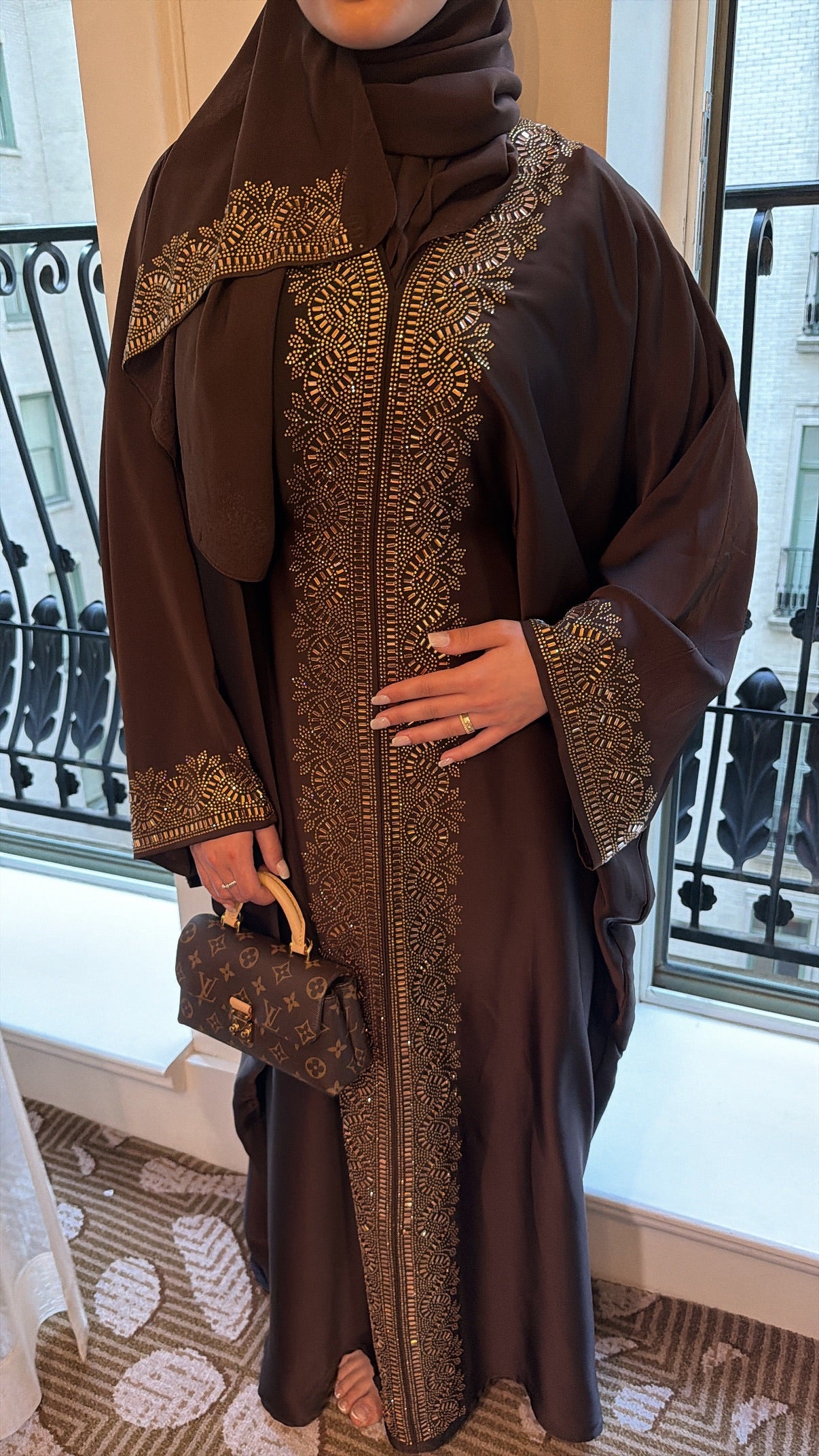 Zareen (زرين) Dark Brown