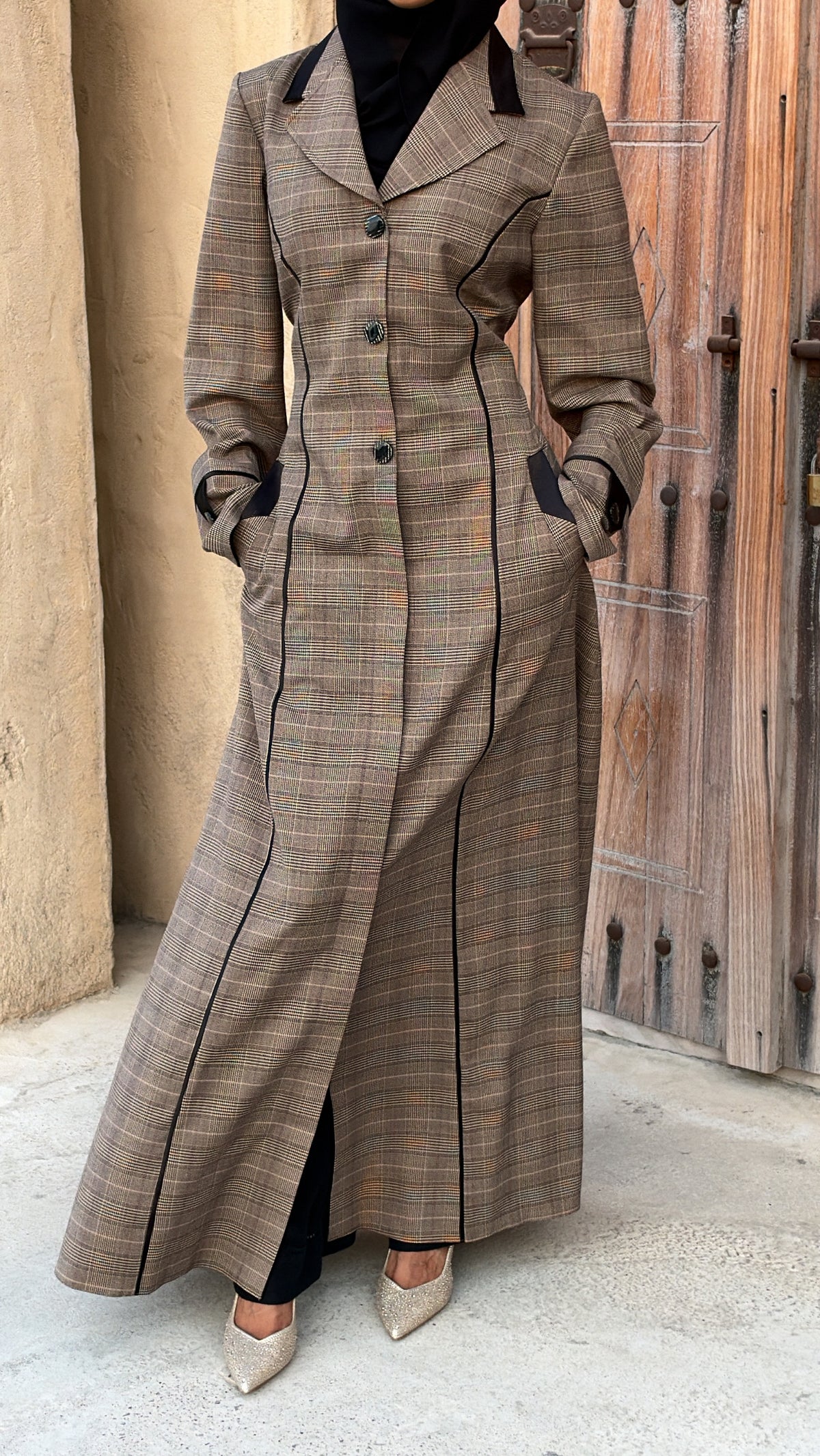 Amirah (أميرة) Plaid Coat Abaya