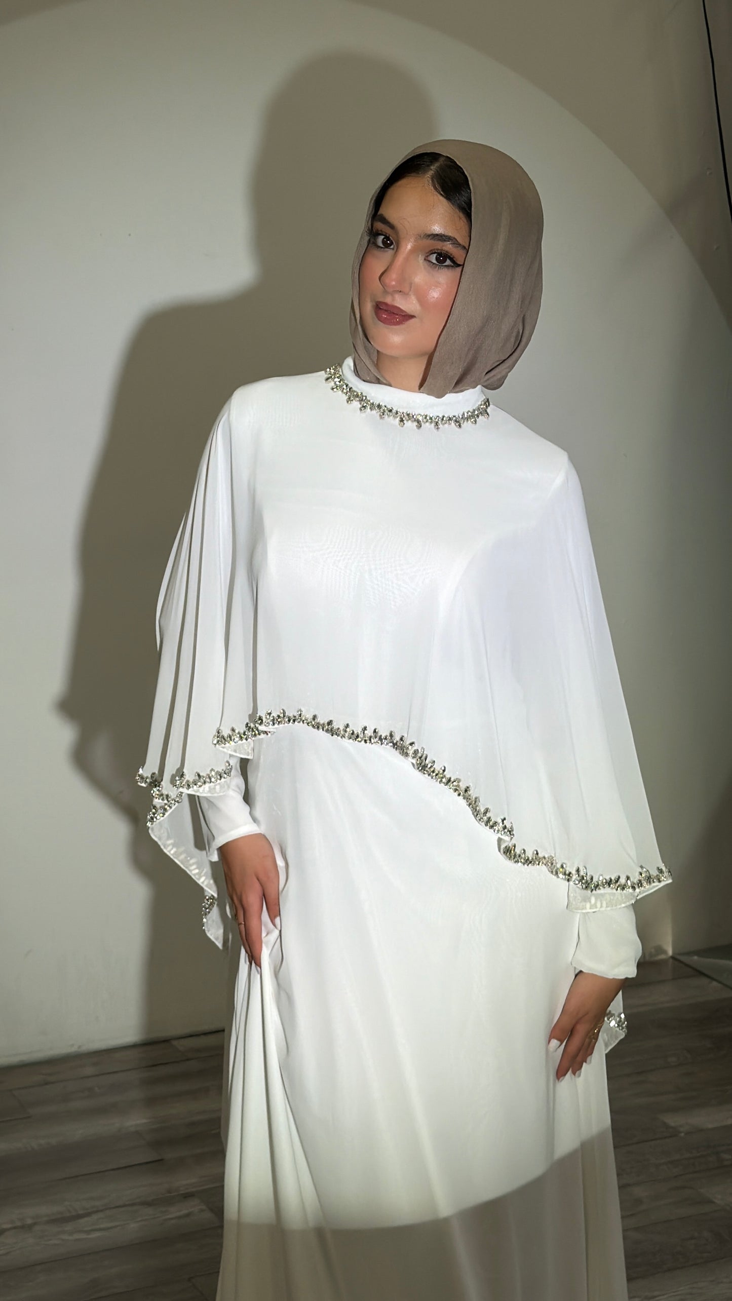 Linnea- White