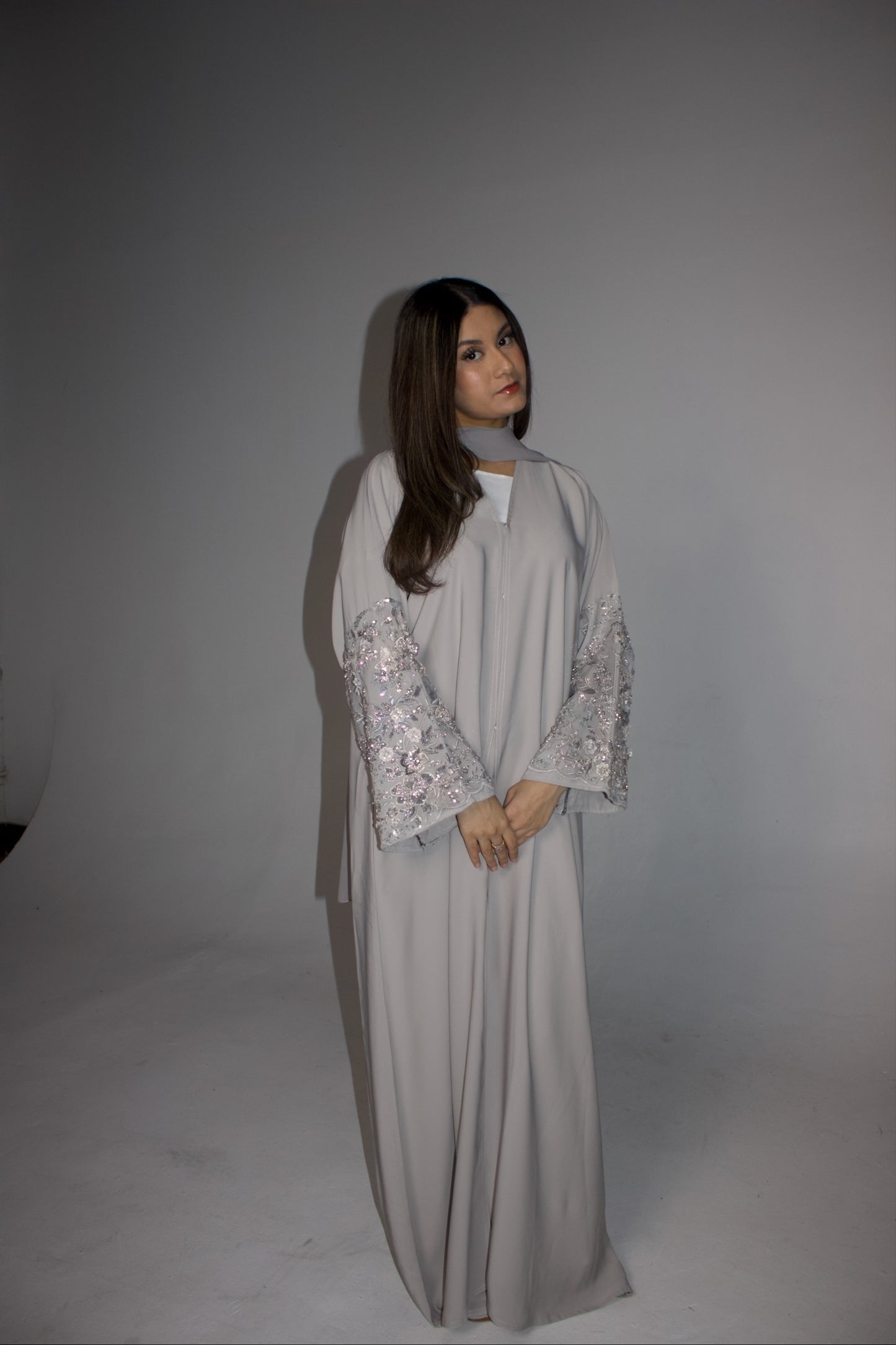 Tabarek Abaya (Gray)