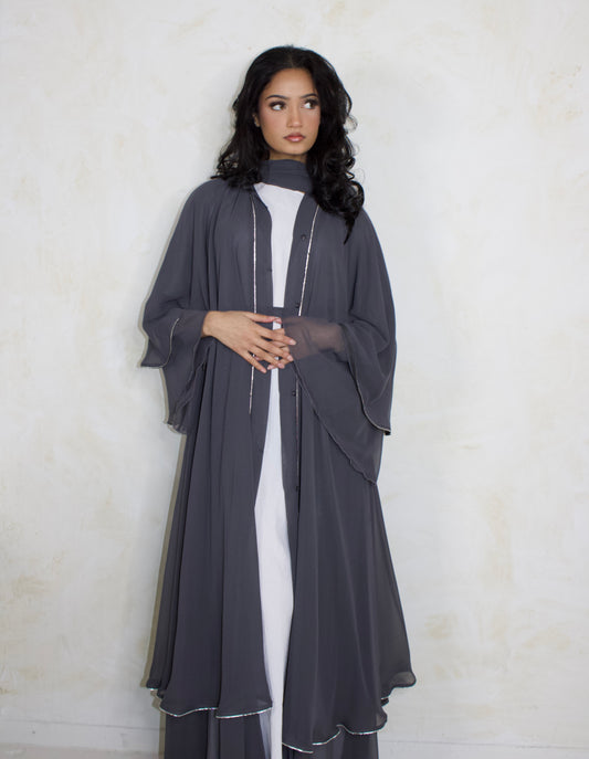 Zoya Abaya in gray