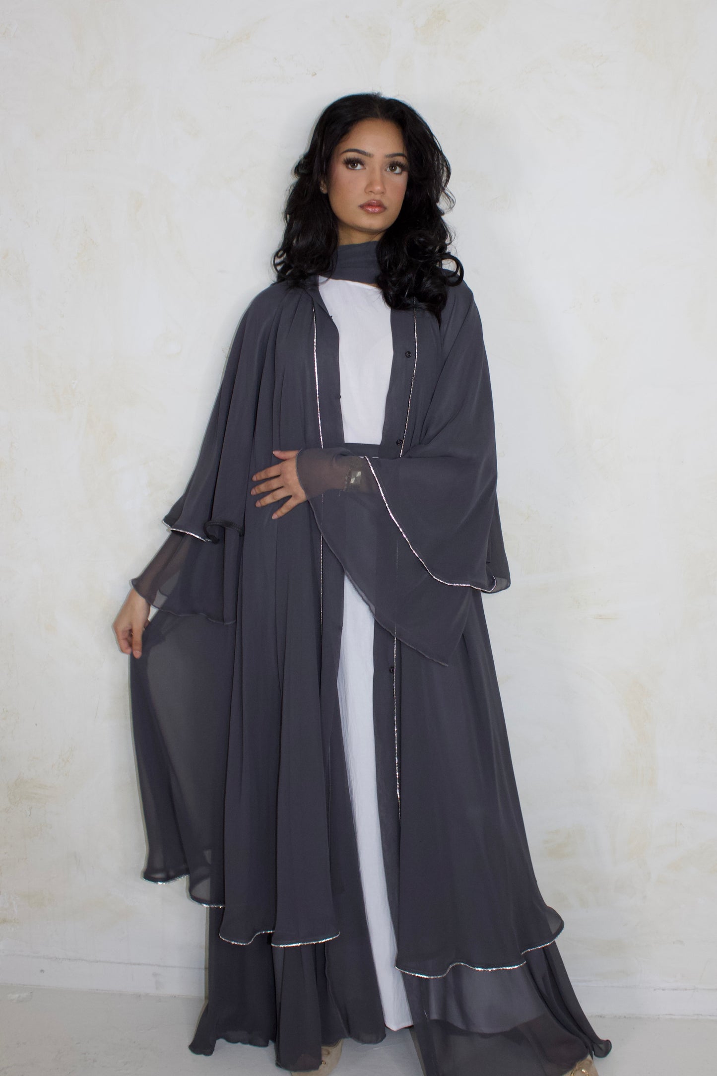 Zoya Abaya in gray