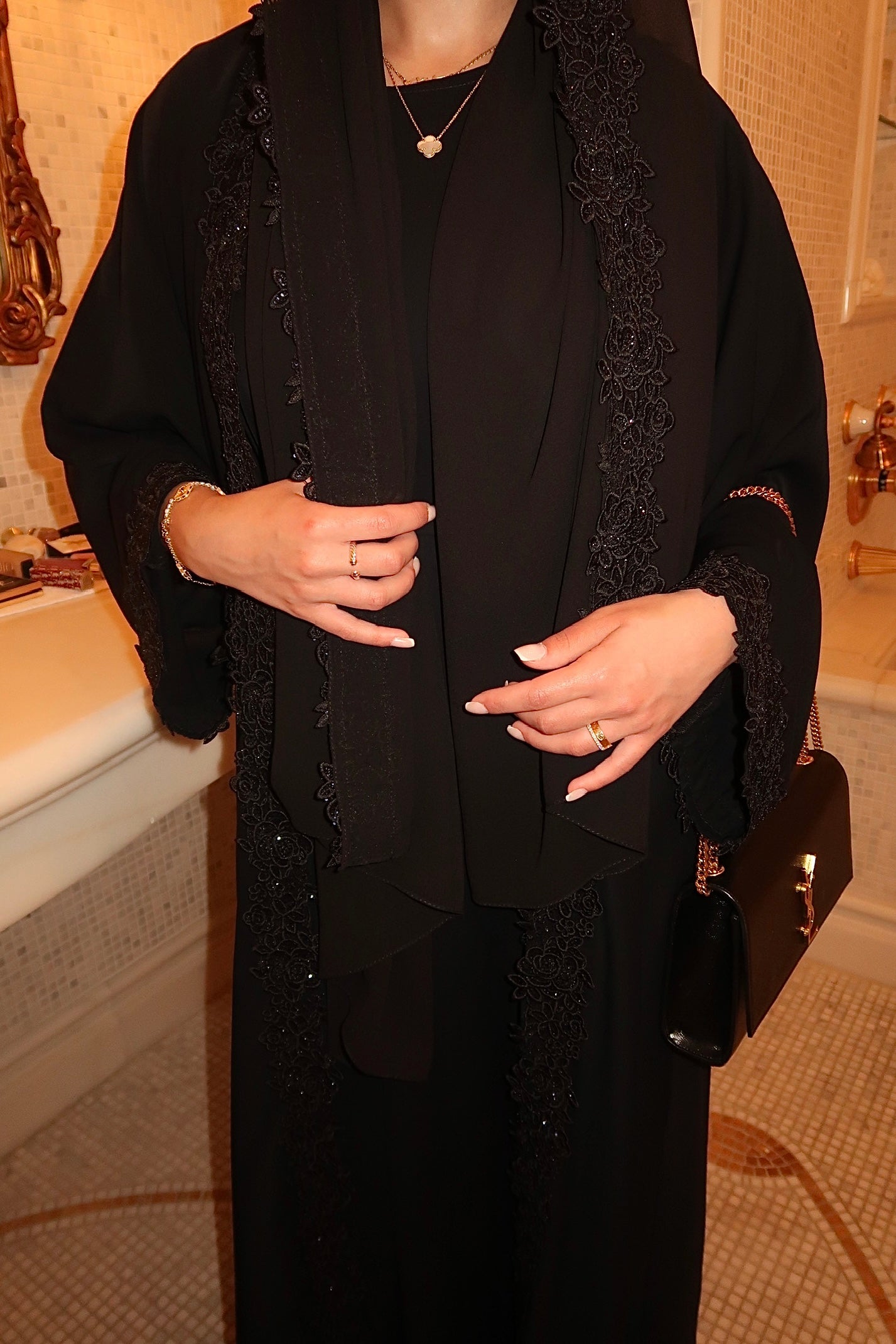 Hajar (هاجر) Black