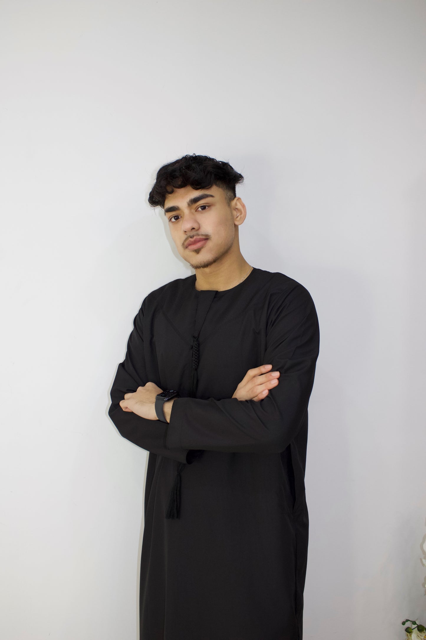 Emirati Thobe (Black)