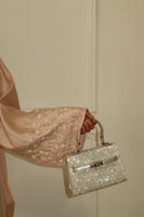Nahla (نهلة)