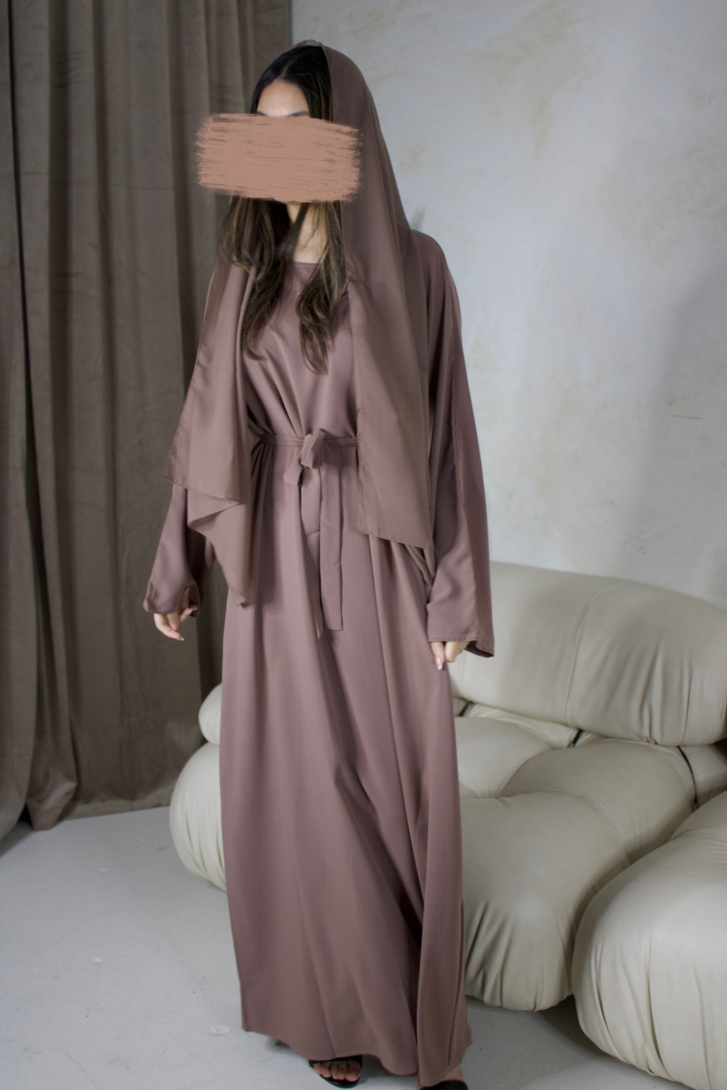 Jahara Abaya in bronwish-beige