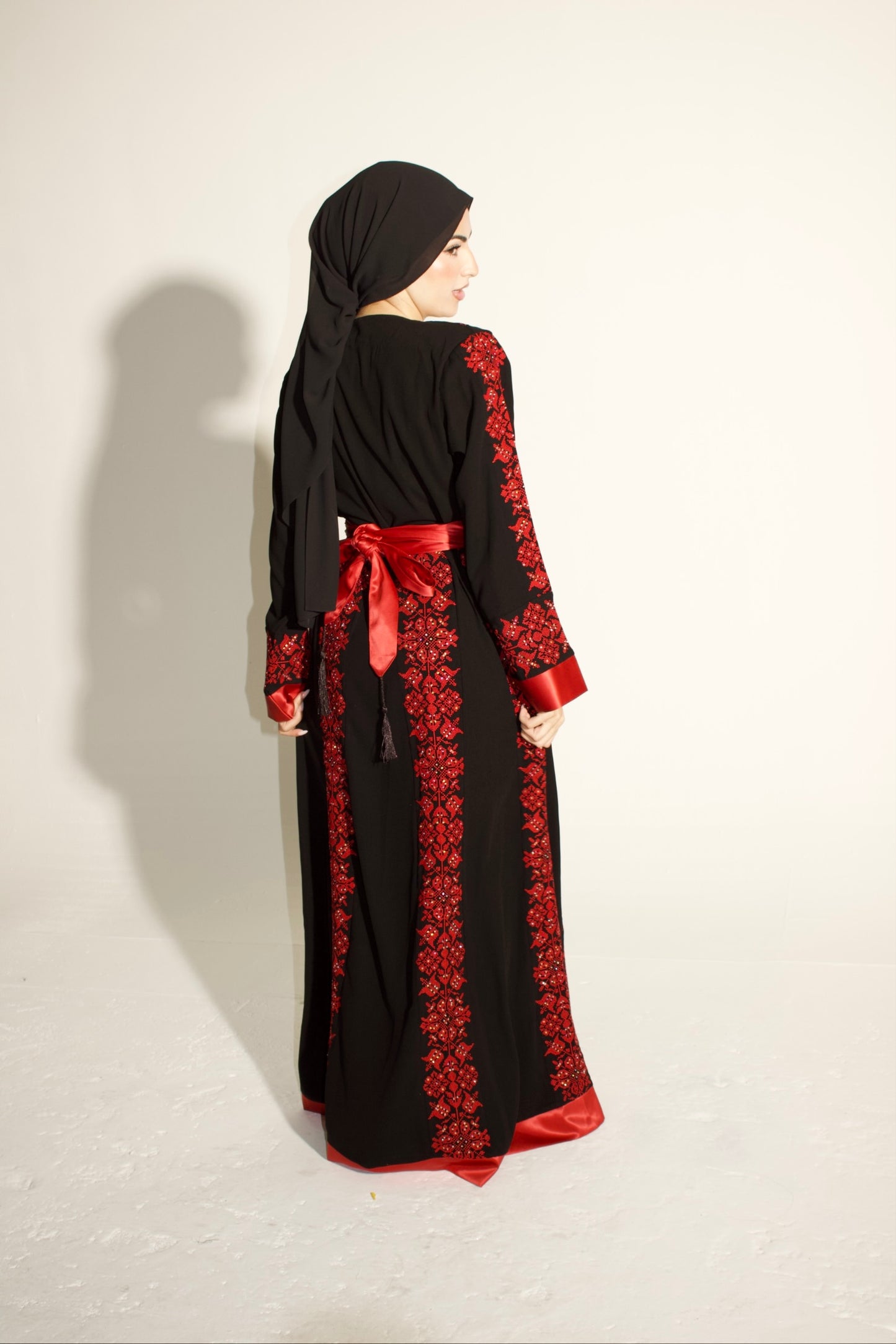 Palestinian Thobe￼