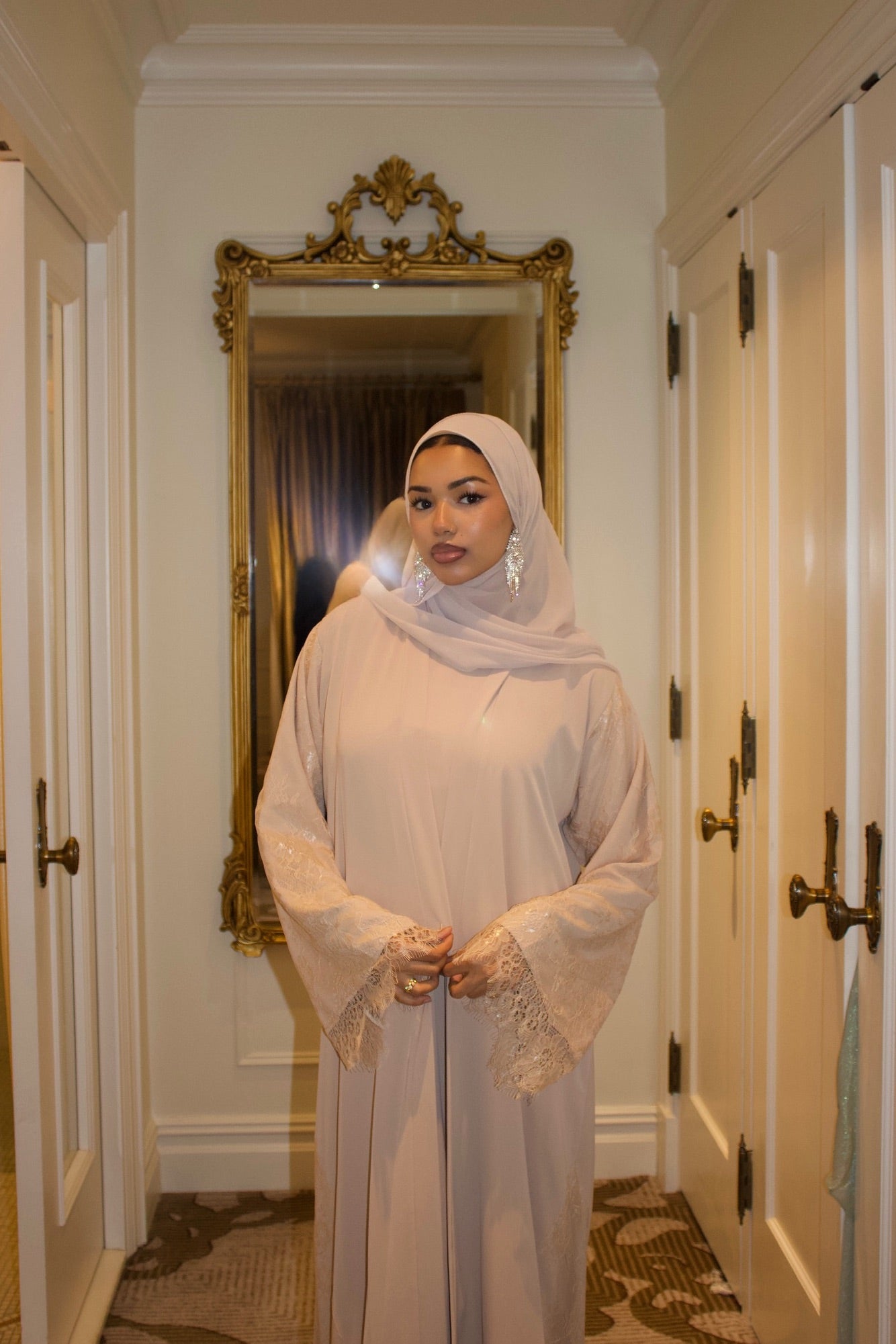 Azhar (أزهار) Beige