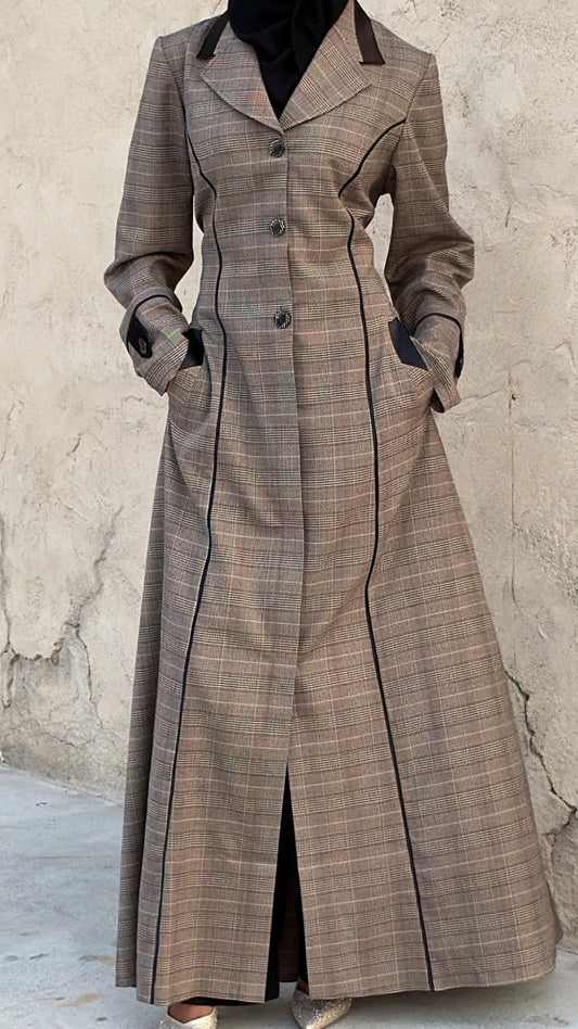 Amirah (أميرة) Plaid Coat Abaya