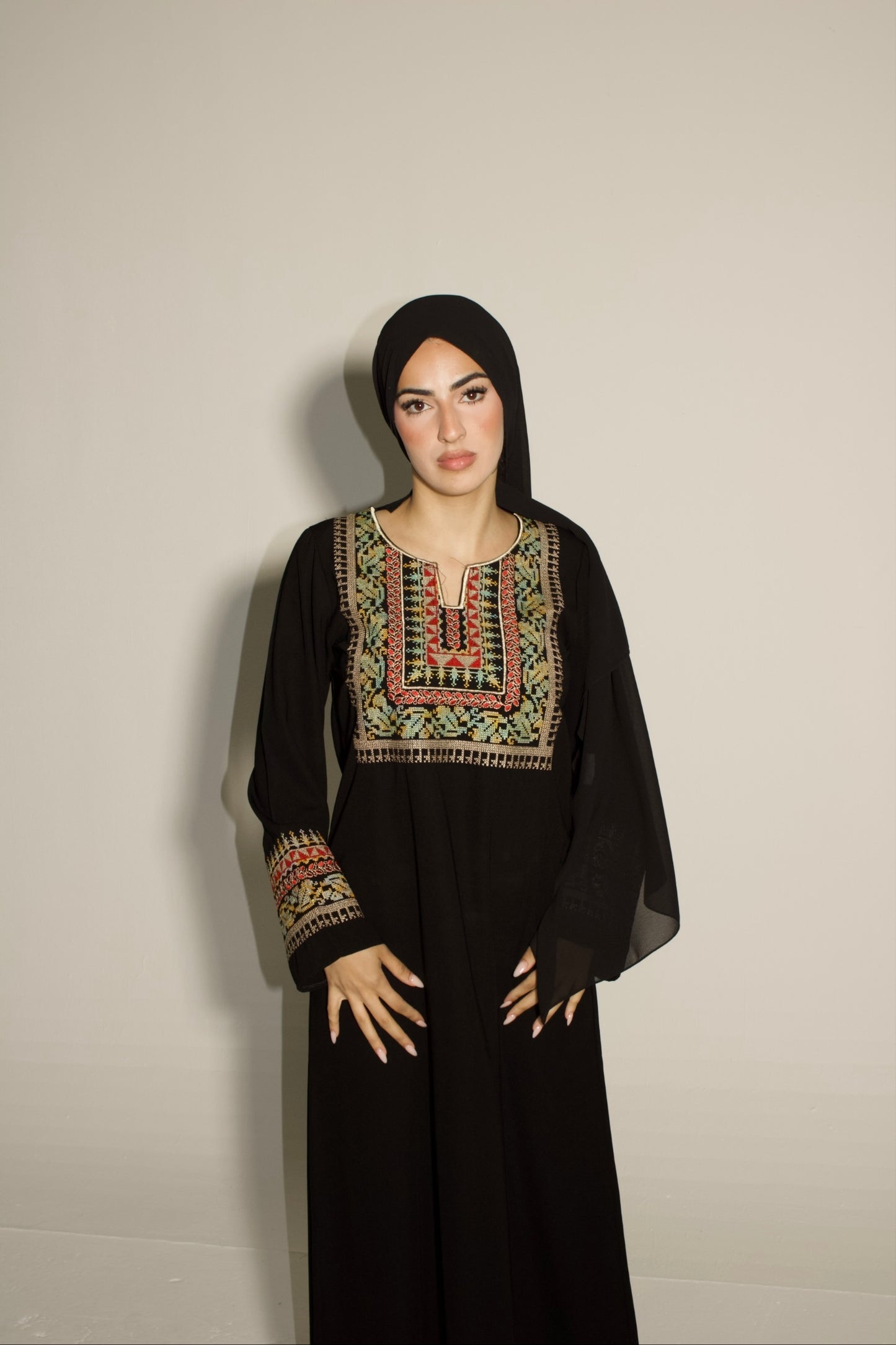 Palestinian Thobe