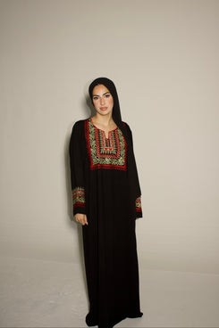 Palestinian Thobe