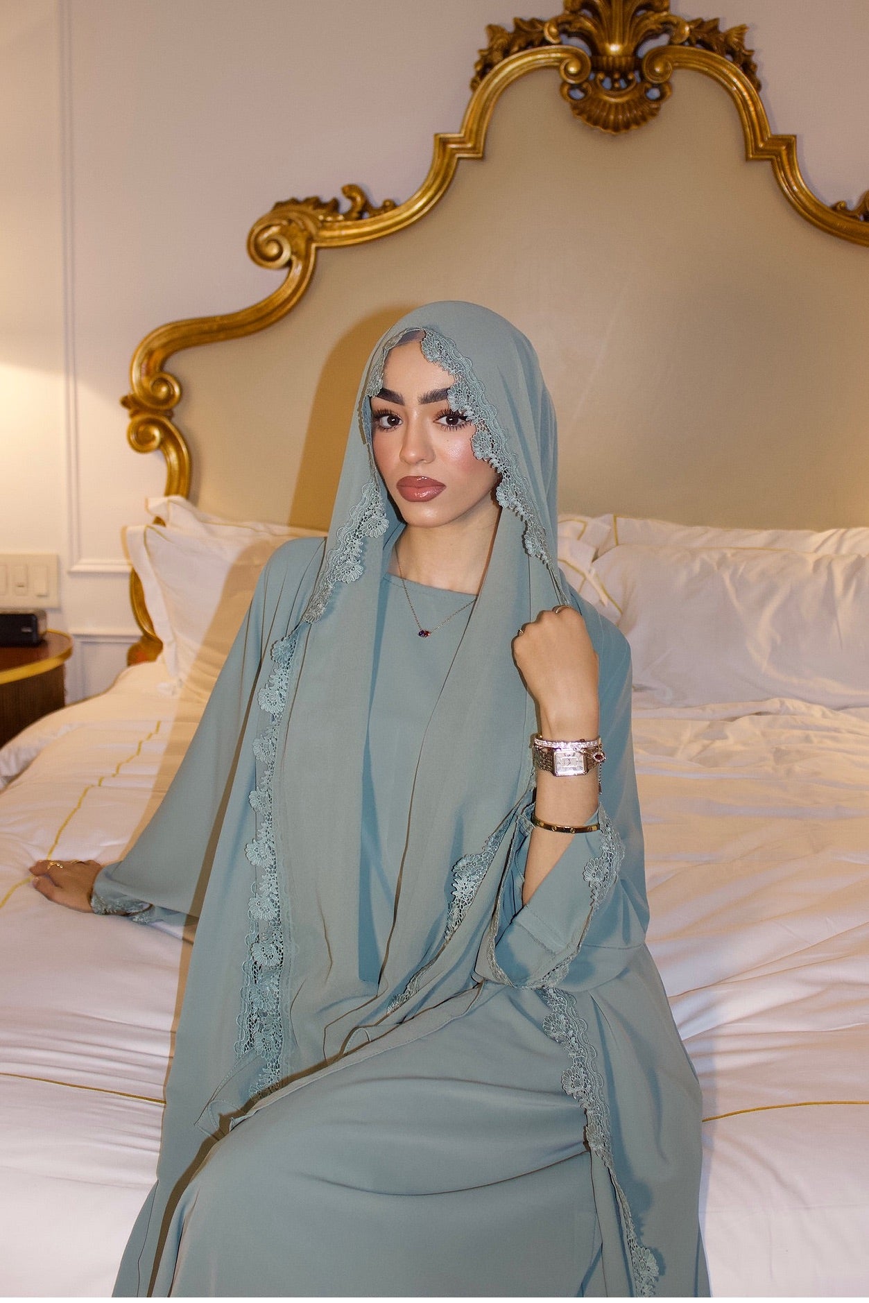 Aaliya (عالية ) Sage green