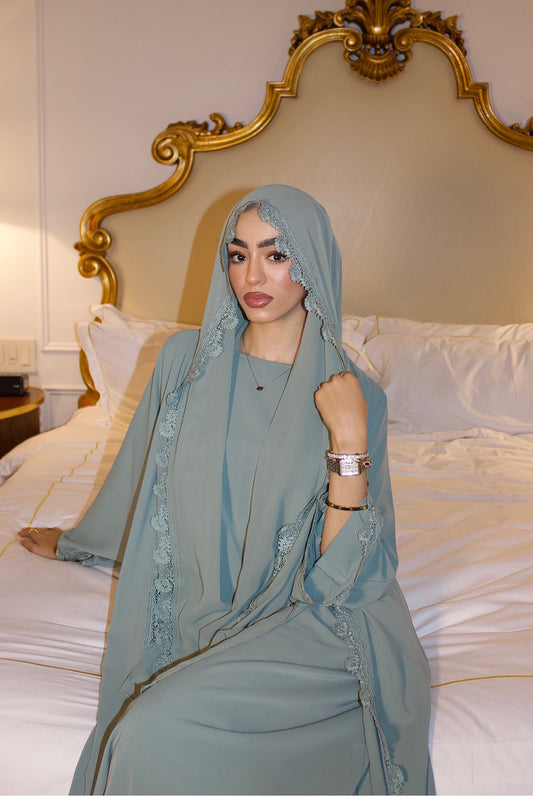 Aaliya (عالية ) Sage green