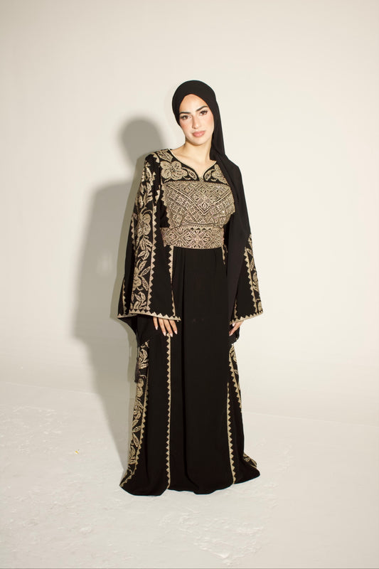 Palestinian Thobe