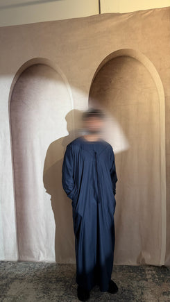 Emirati Thobe (navy blue)