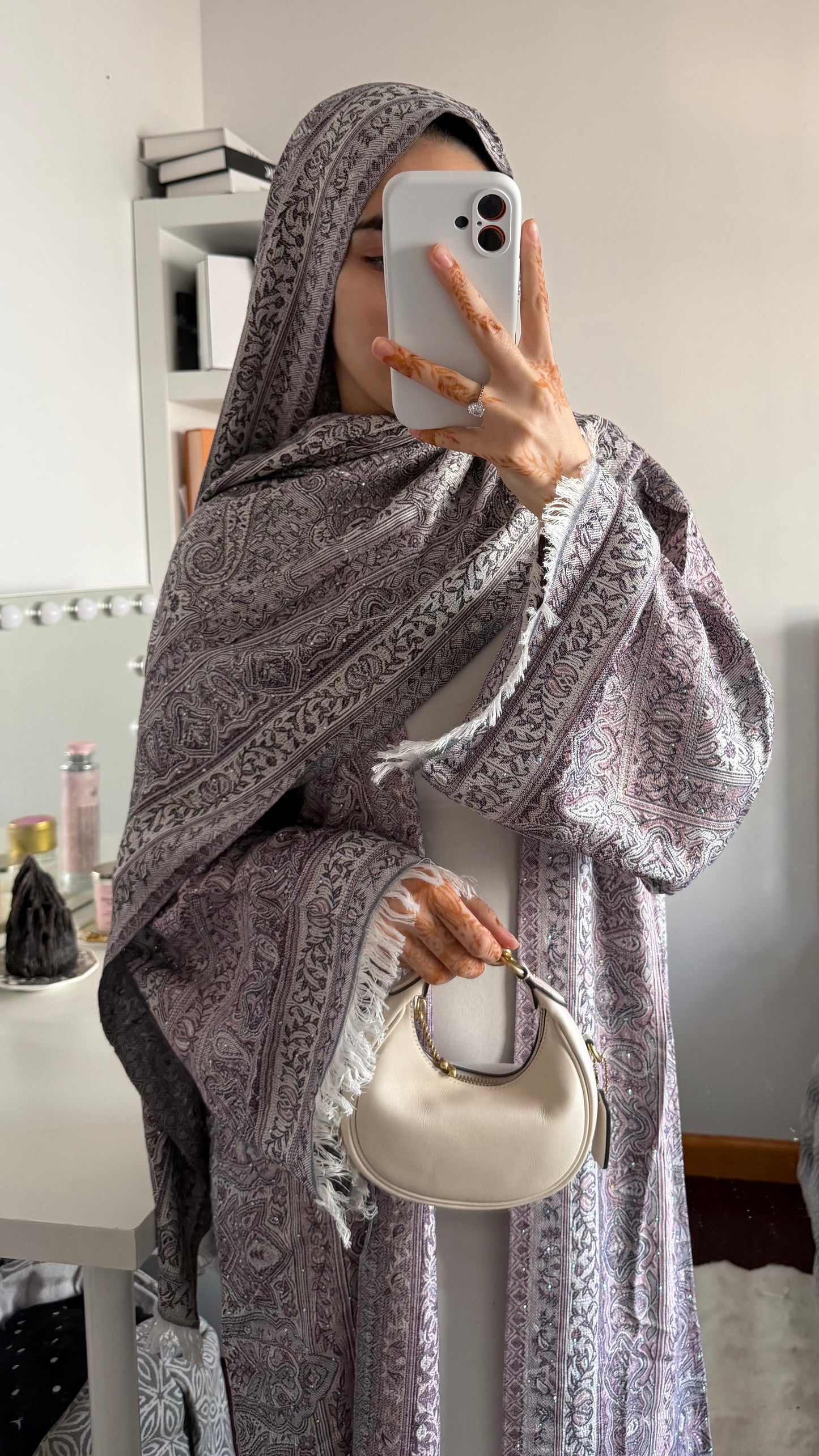 Pashmina Abaya with Stone