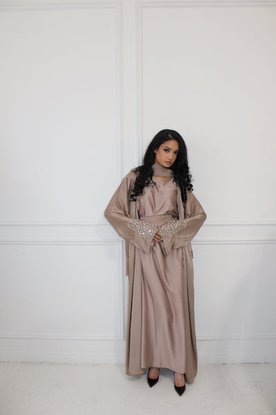 Inaya (عناية) beige