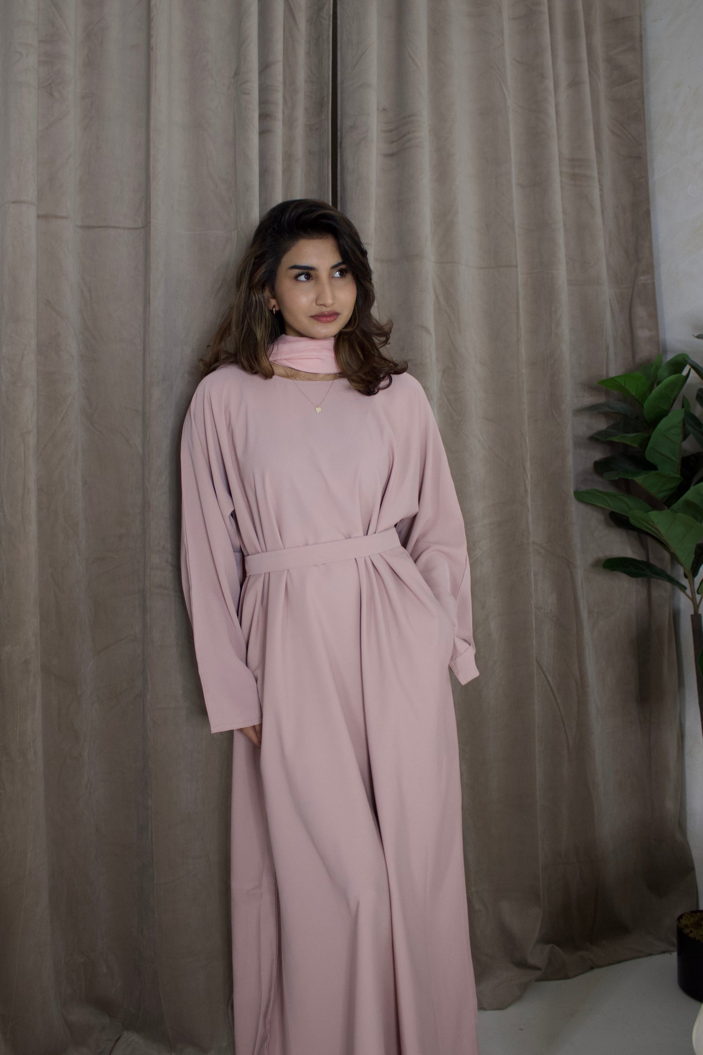 Jahara Abaya in baby pink