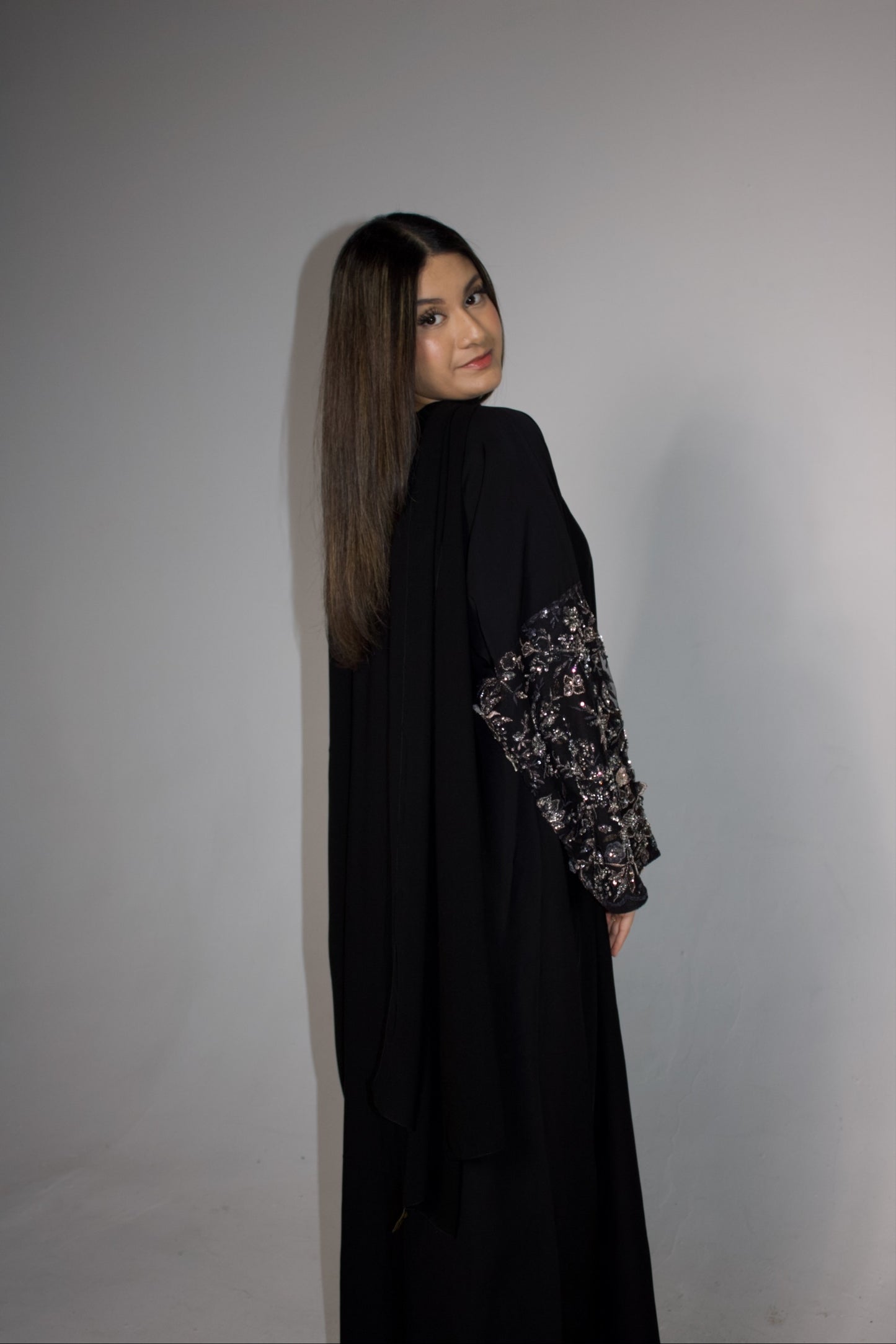 Tabarek Abaya (Black)