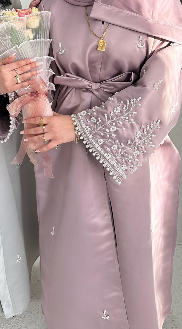 Jumana (جمانة)