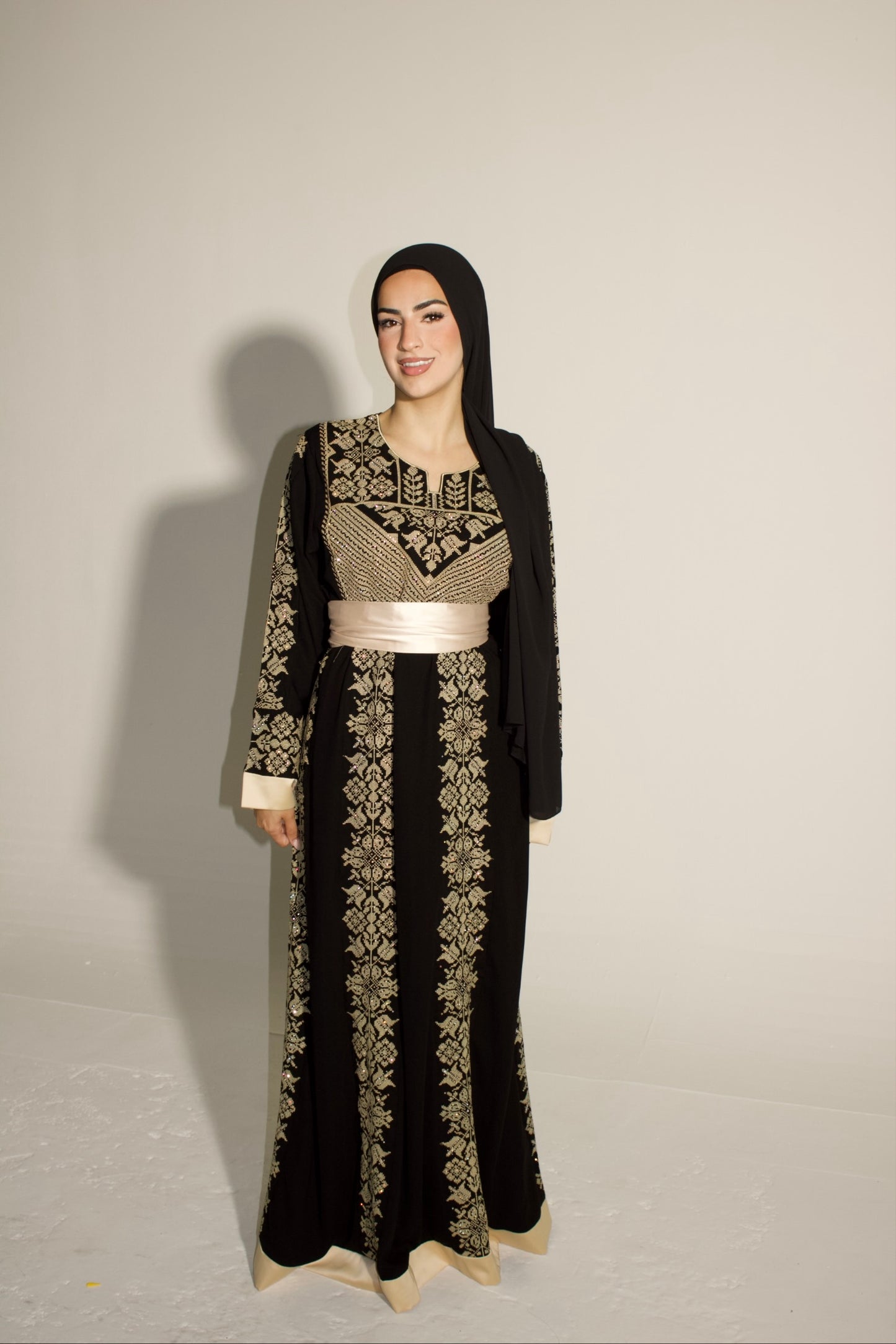 Palestinian Thobe