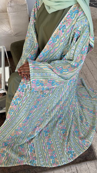 Embroidery abaya green