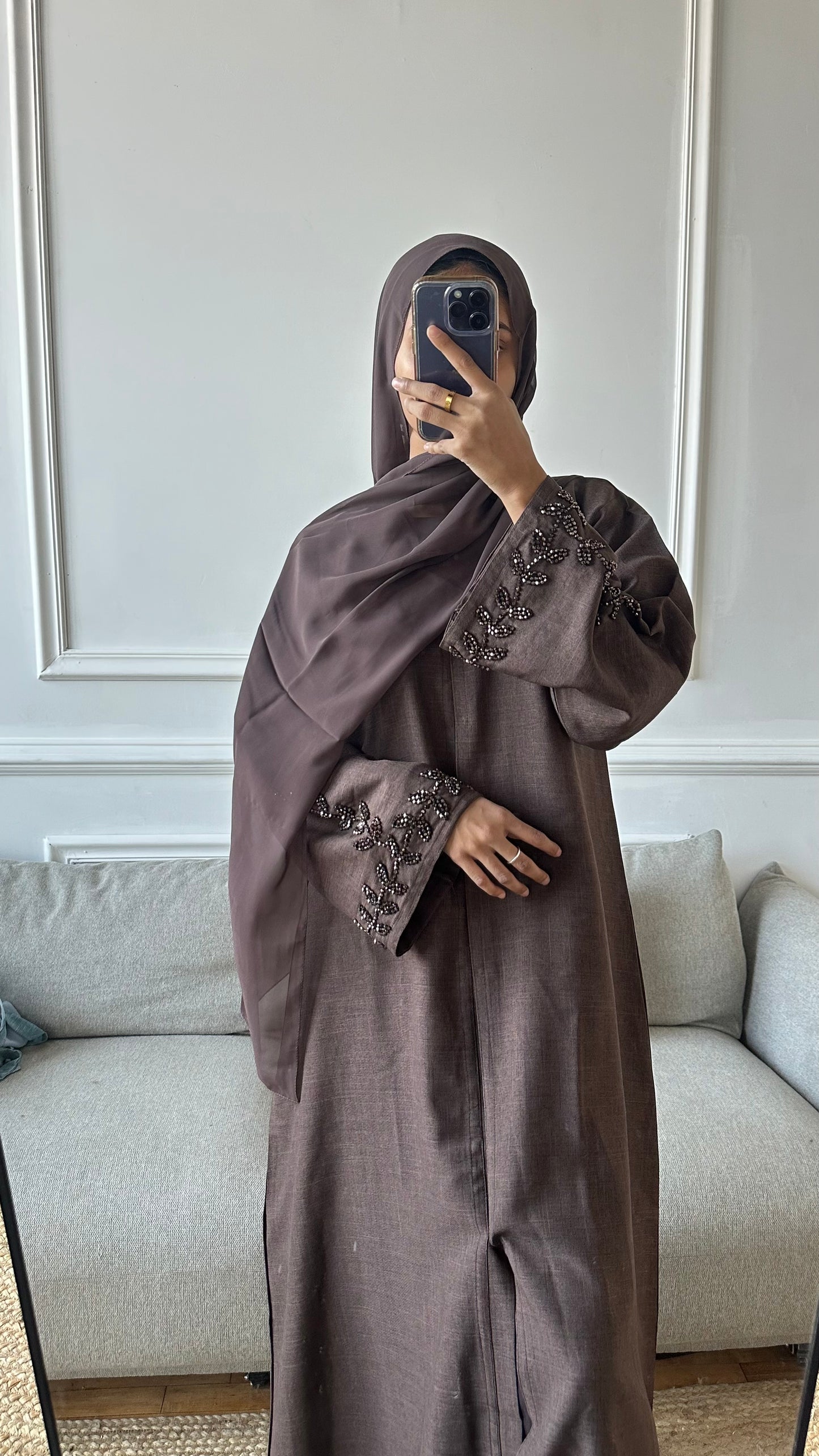 Aatya Abaya