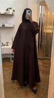 Nisreen (نسرين)