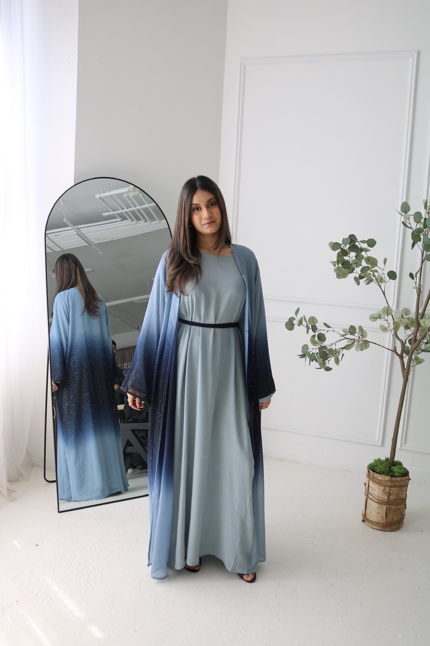 Ombré abaya (blue)