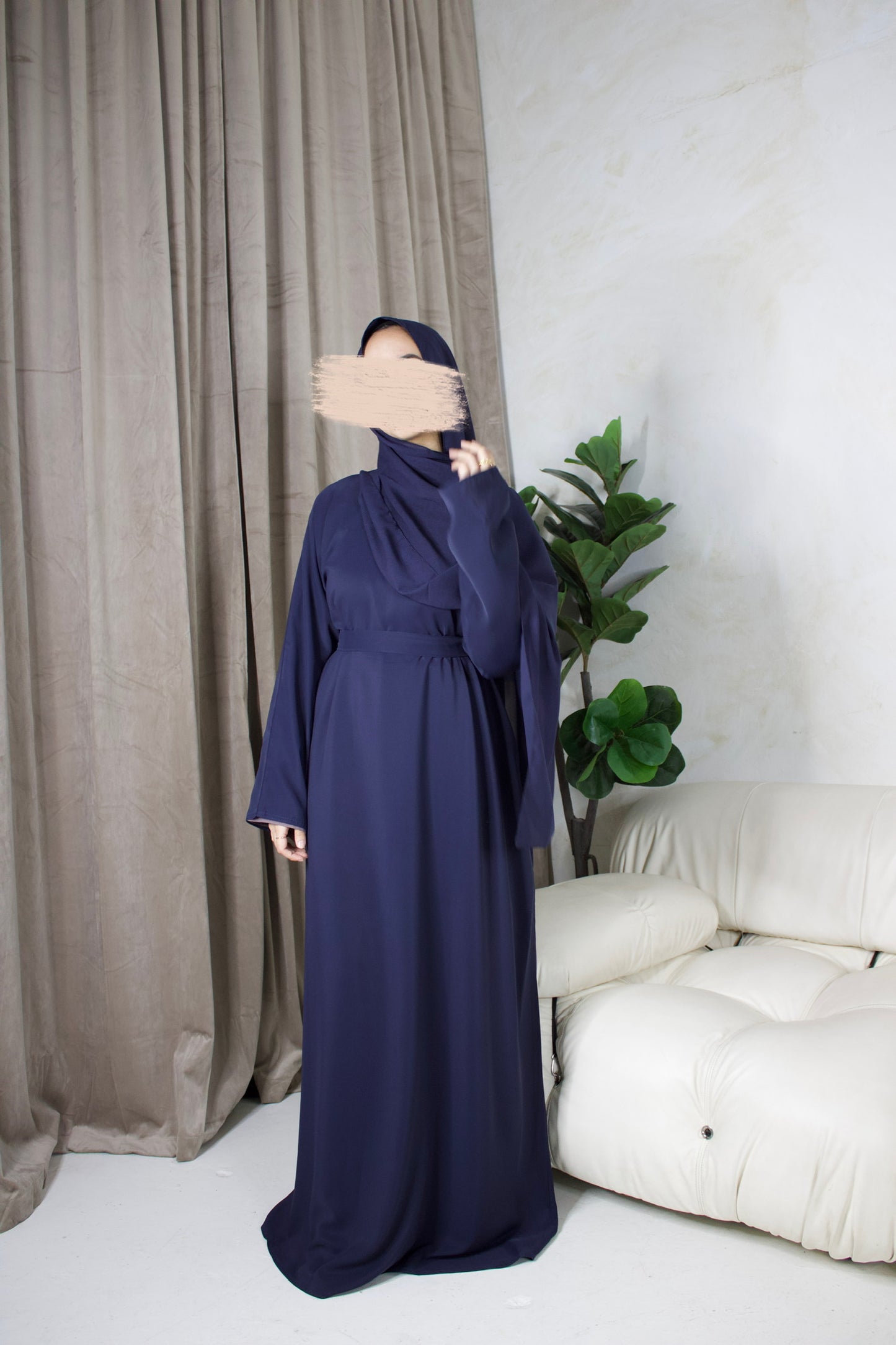 Jahara Abaya in Navy Blue