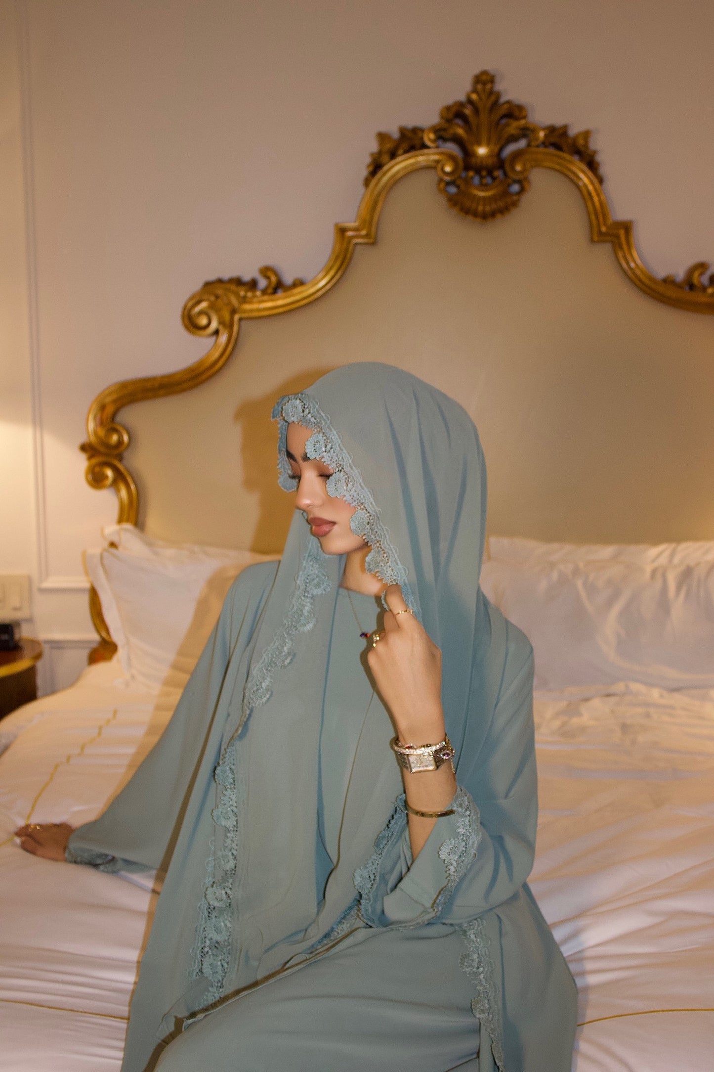 Aaliya (عالية ) Sage green