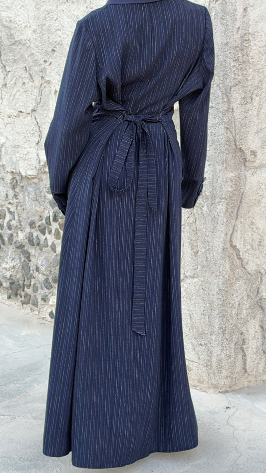 Amirah (أميرة) Navy Coat Abaya