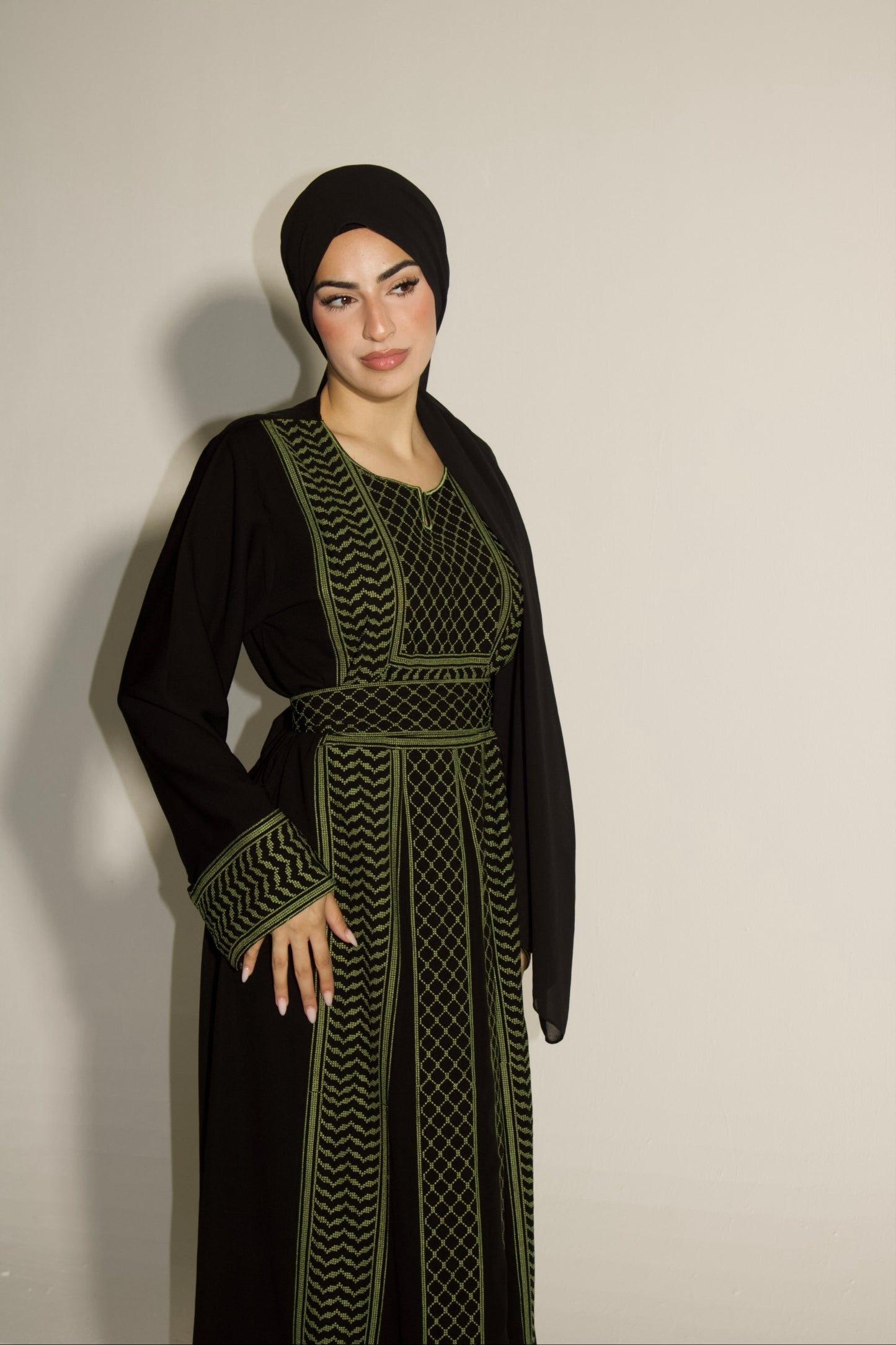 Palestinian Thobe