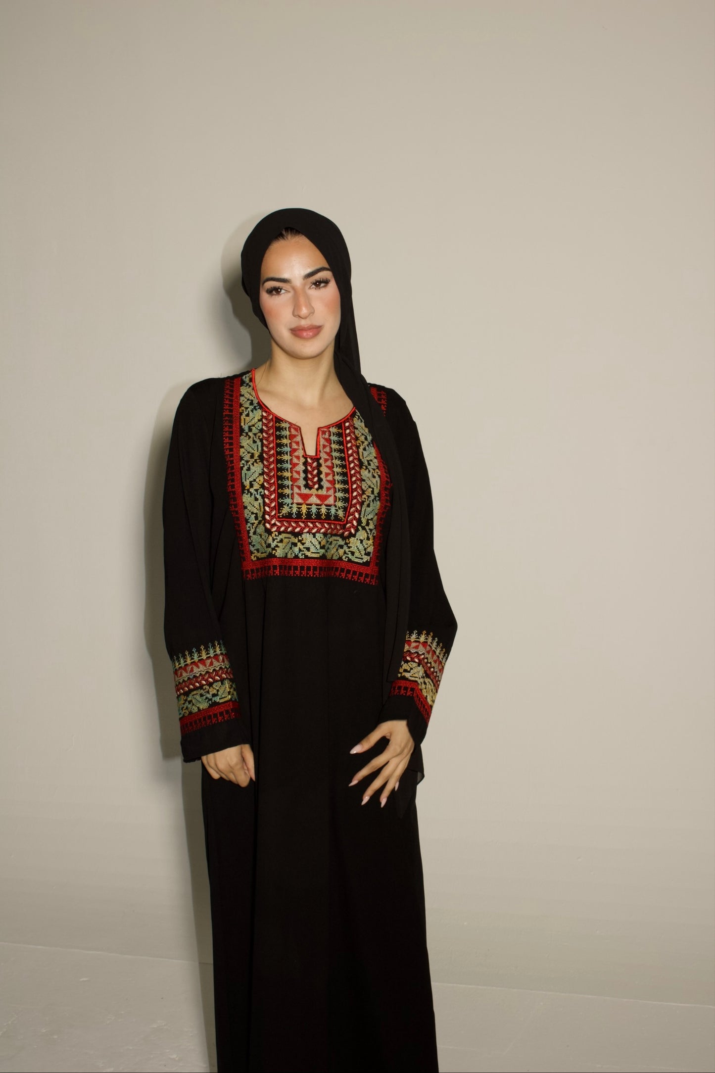 Palestinian Thobe