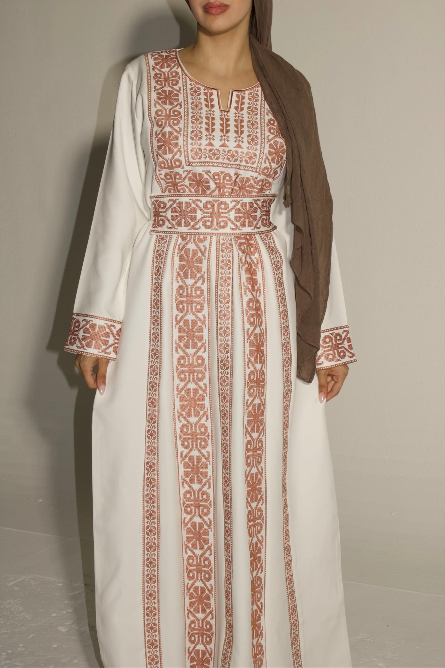 Palestinian Thobe