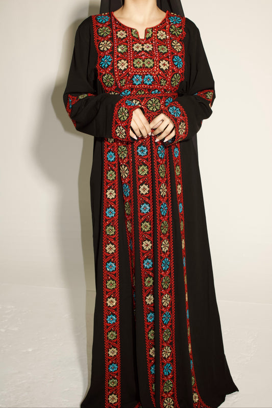 Palestinian Thobe