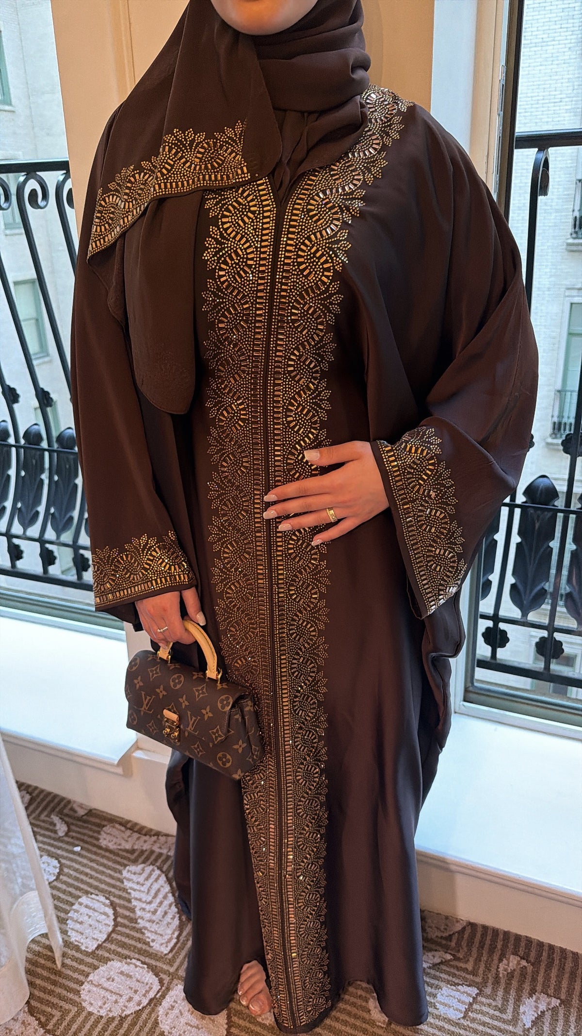 Zareen (زرين) Dark Brown