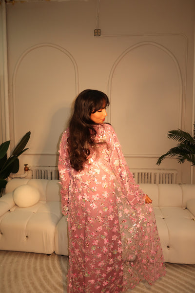 Latifa لطيفة Pink