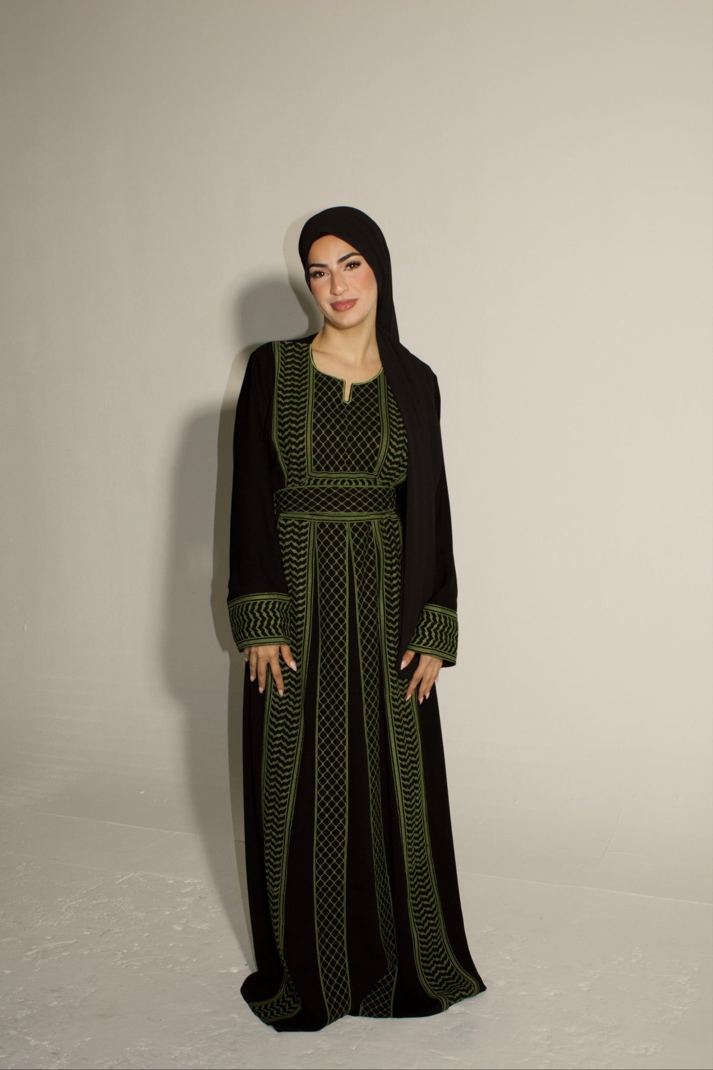 Palestinian Thobe