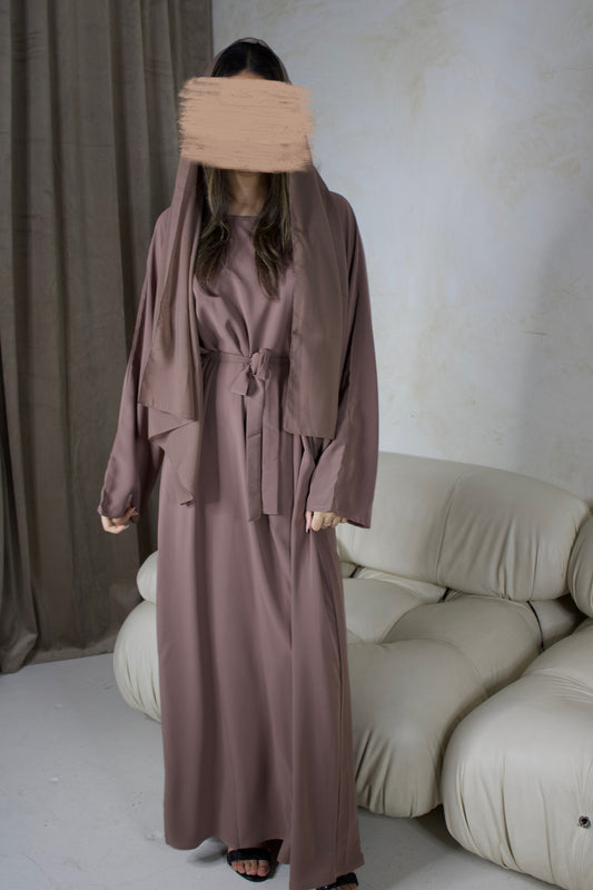 Jahara Abaya in bronwish-beige