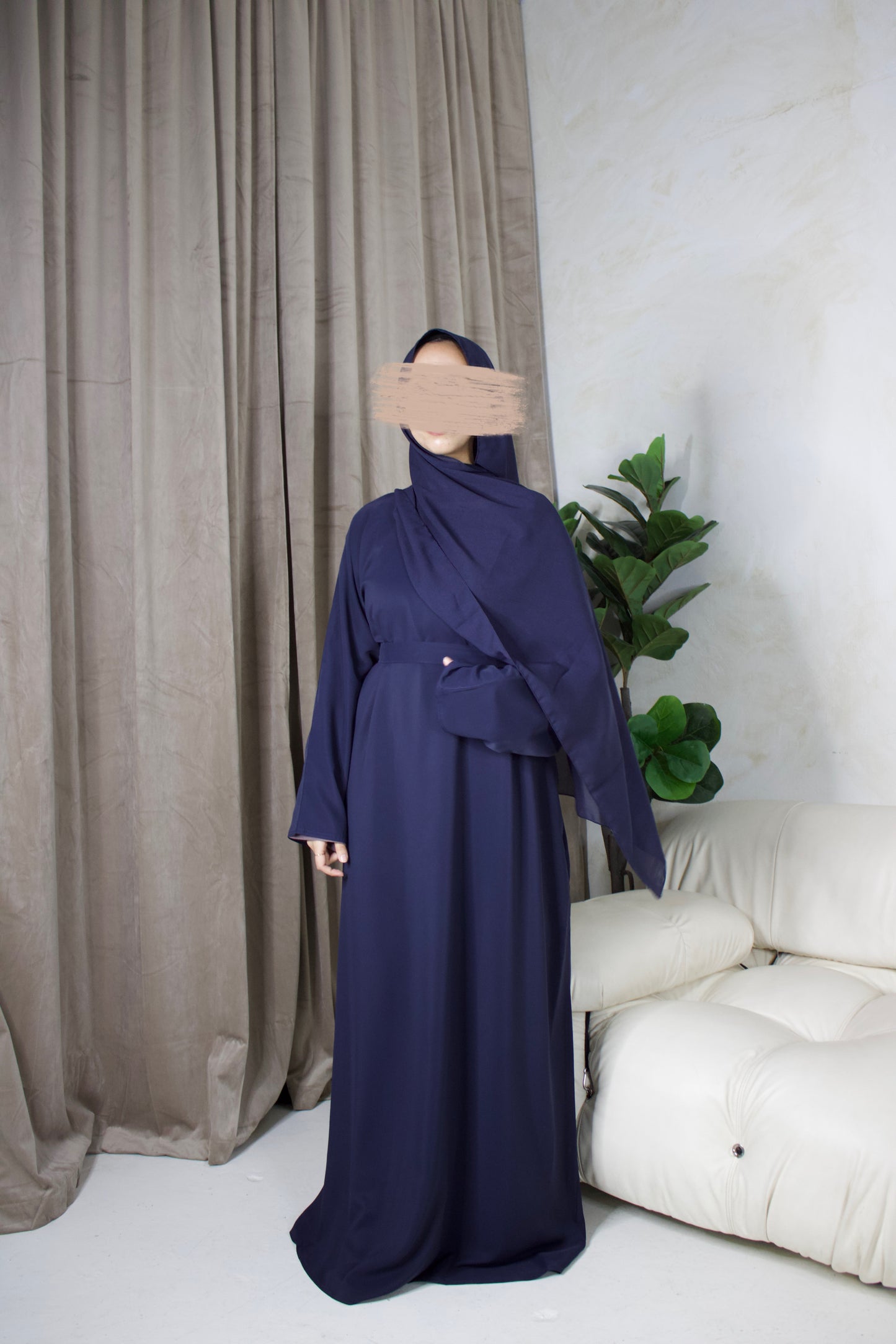 Jahara Abaya in Navy Blue