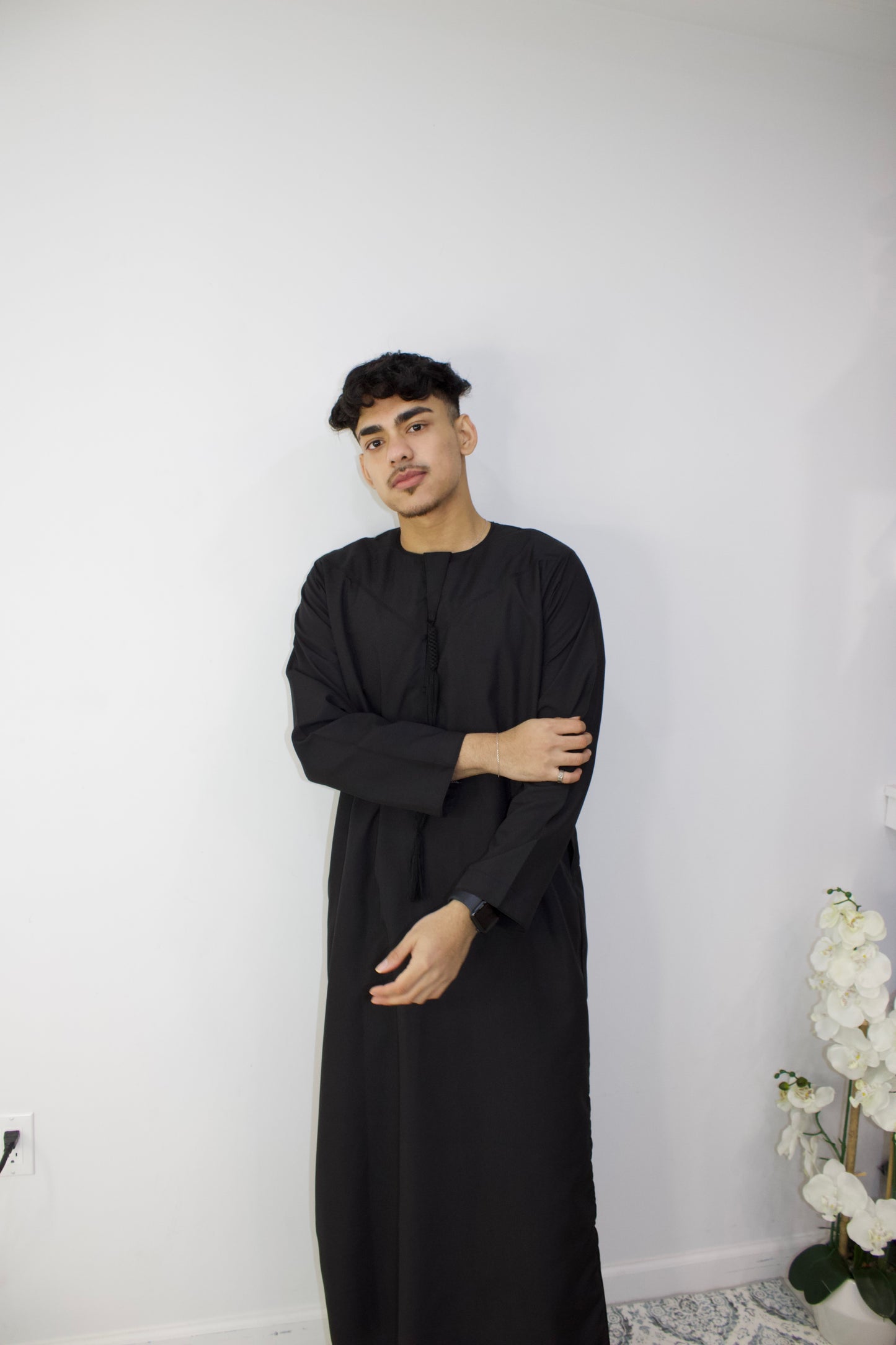 Emirati Thobe (Black)