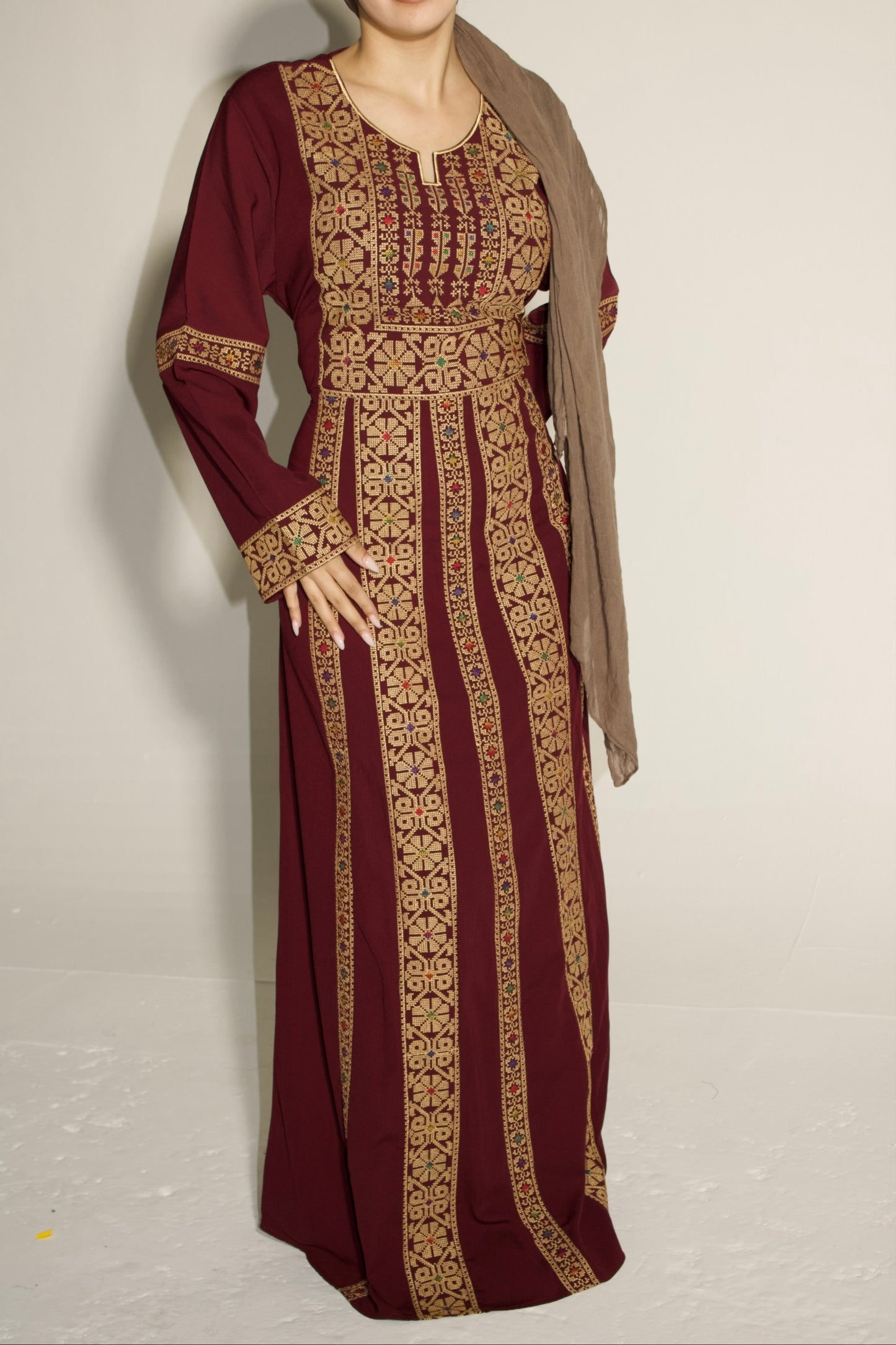 Palestinian Thobe