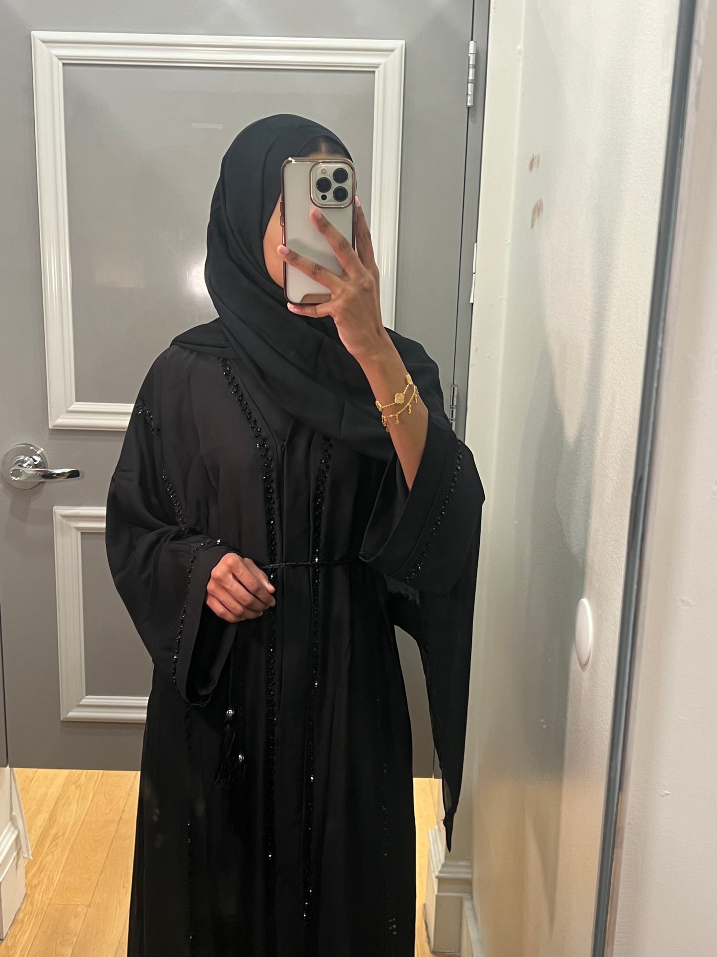 Azra Abaya