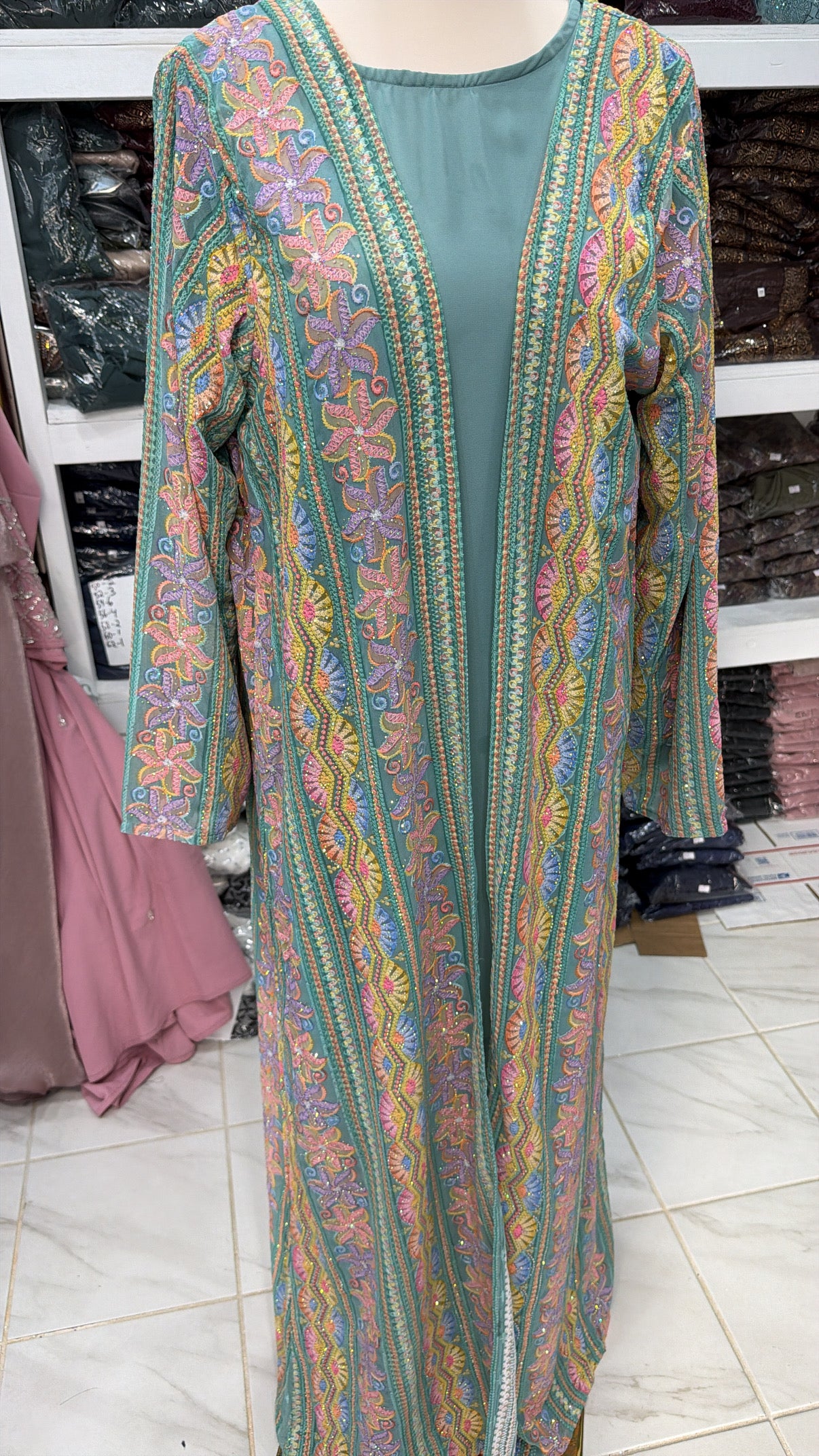 Lama (لمى) Sage Green